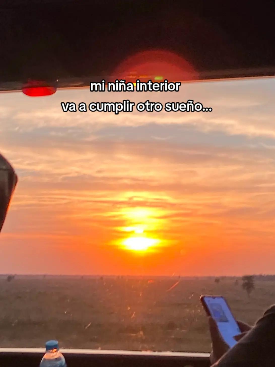 @𝓶𝓲𝓲𝓬𝓪 𝓽𝓸𝓵𝓸𝔃𝓪 🦋