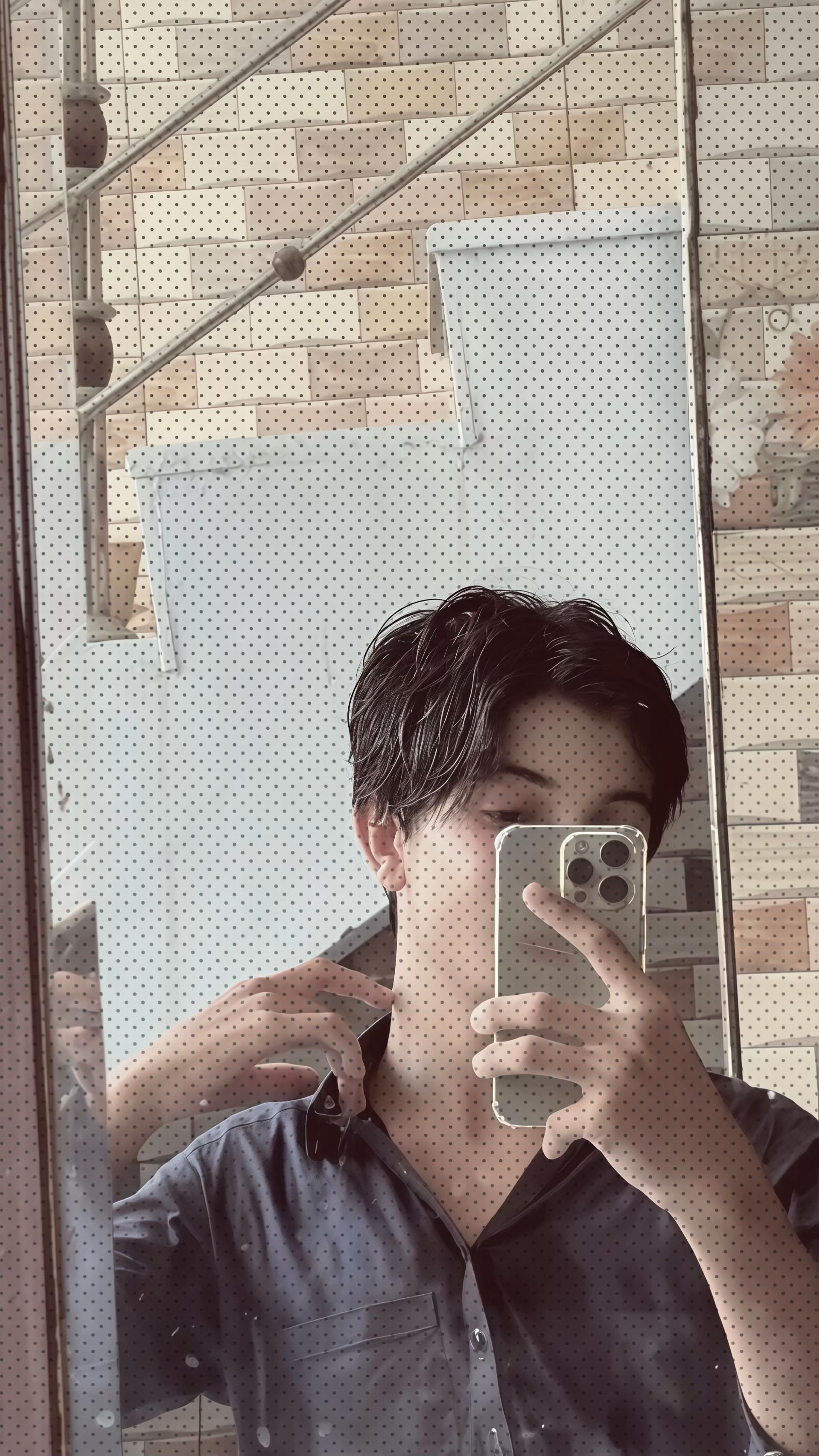 @x y a r
