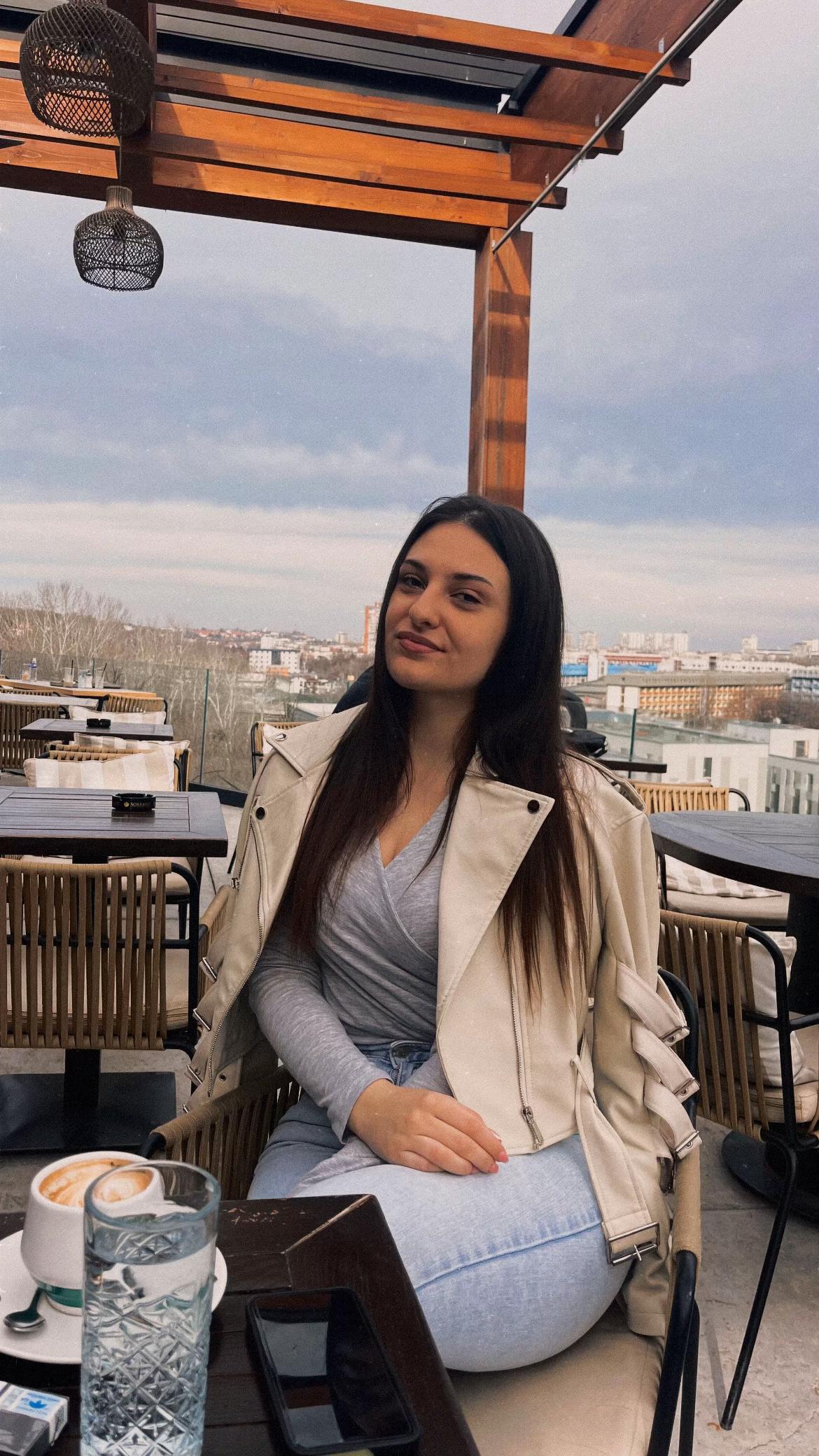 @минела🫧