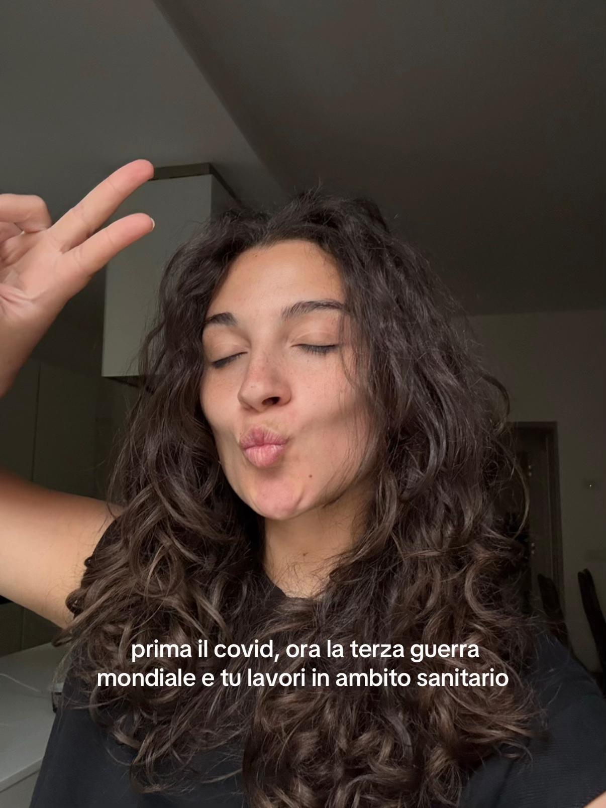 @Antonella🌺