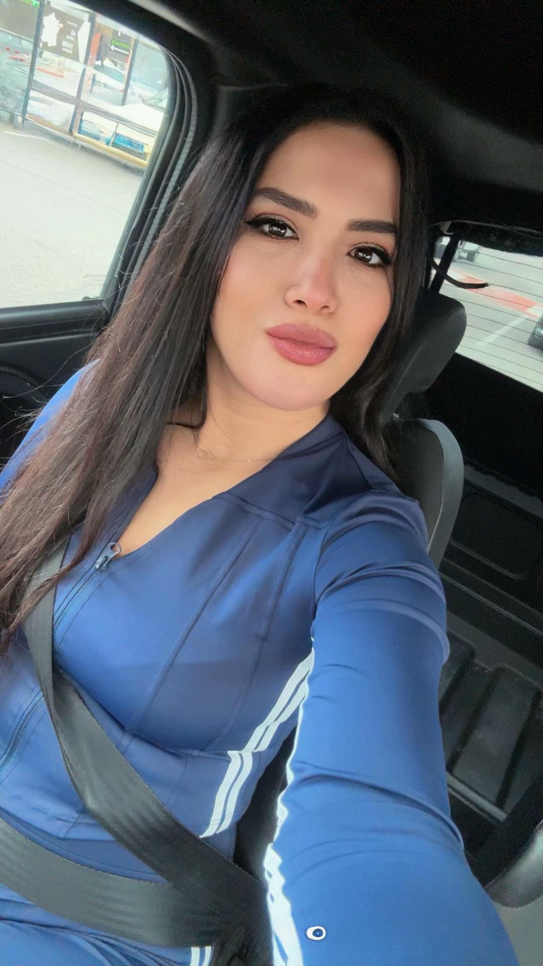 @Houda