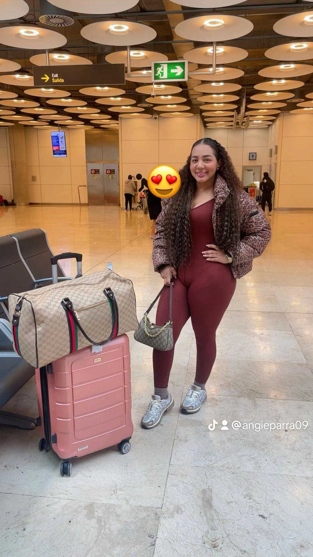 @Angie Paola 🍓