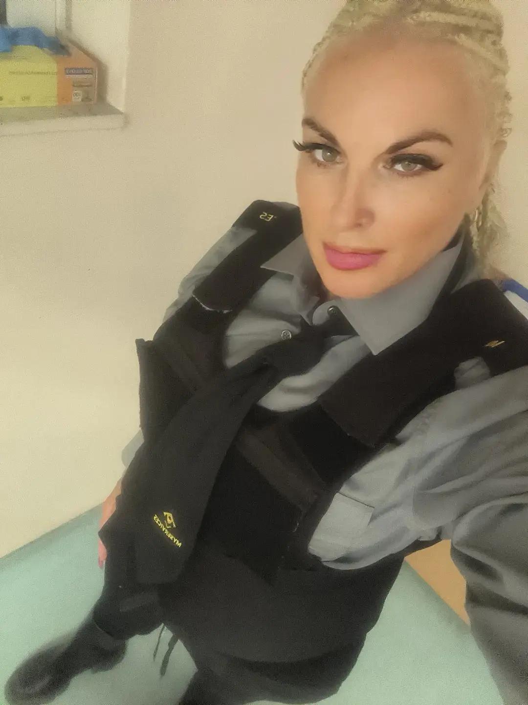 @Donatella fashion-mercedes