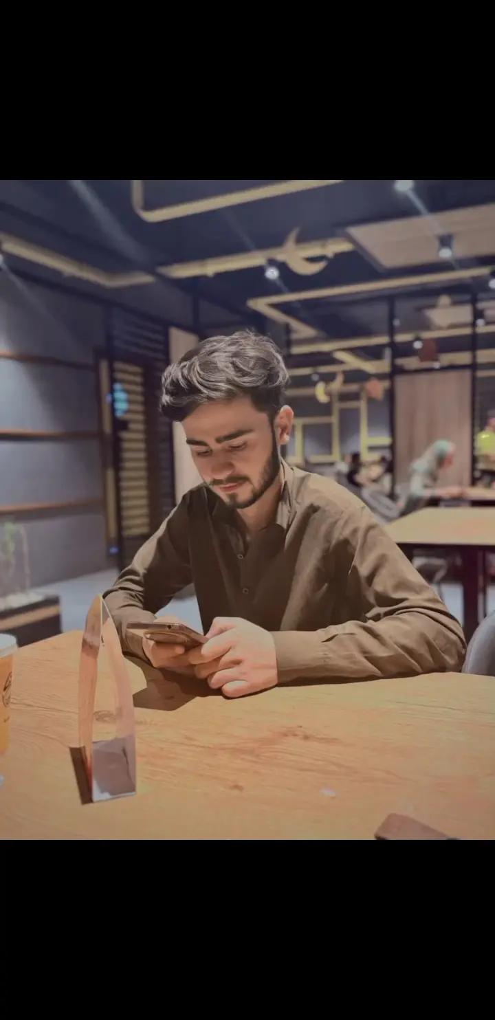 @Usman Khan😎💫