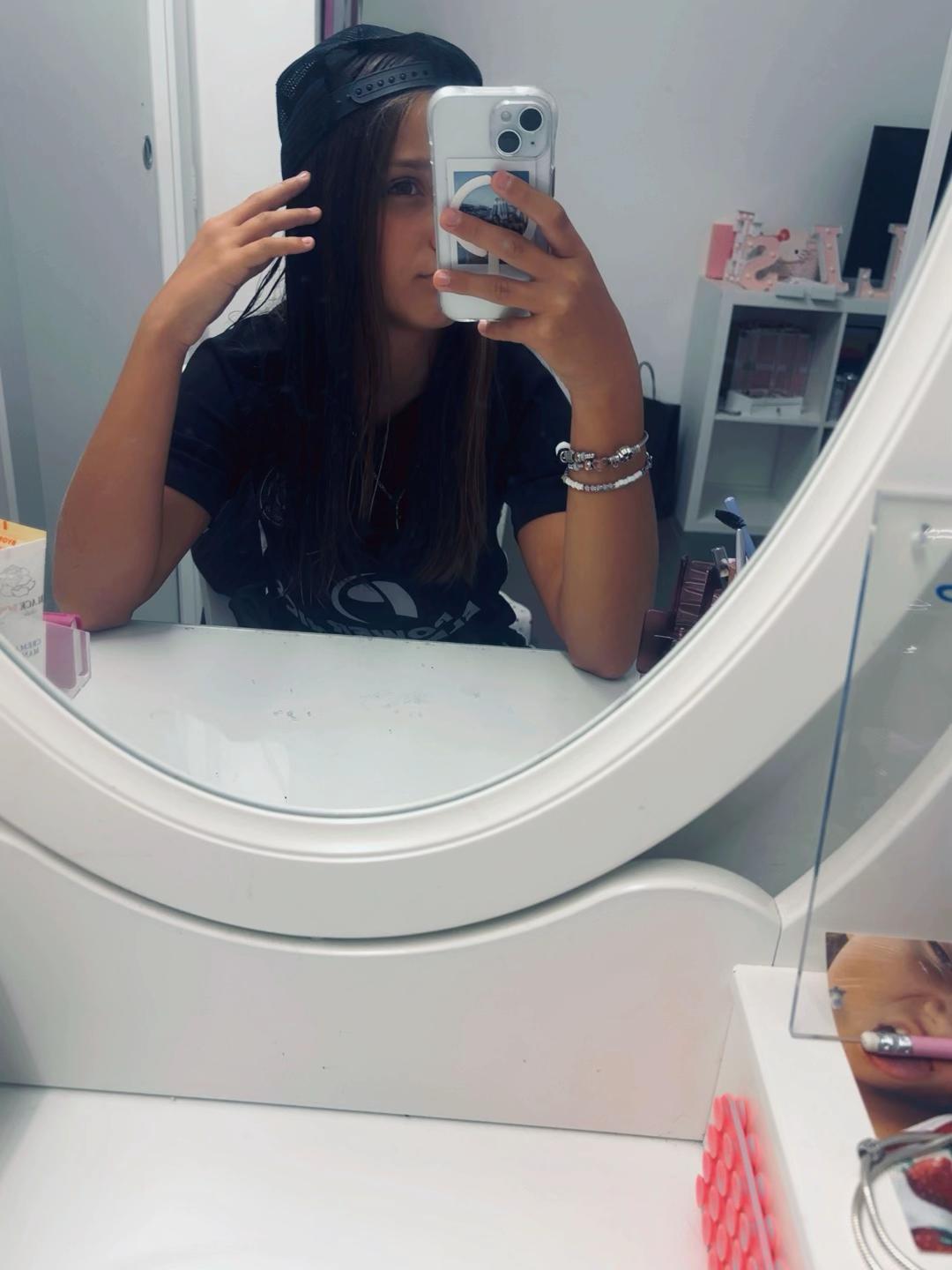 @Bedotti_15💋✌️
