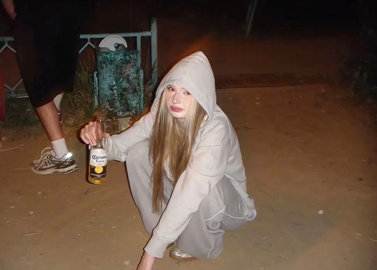 @Пчела