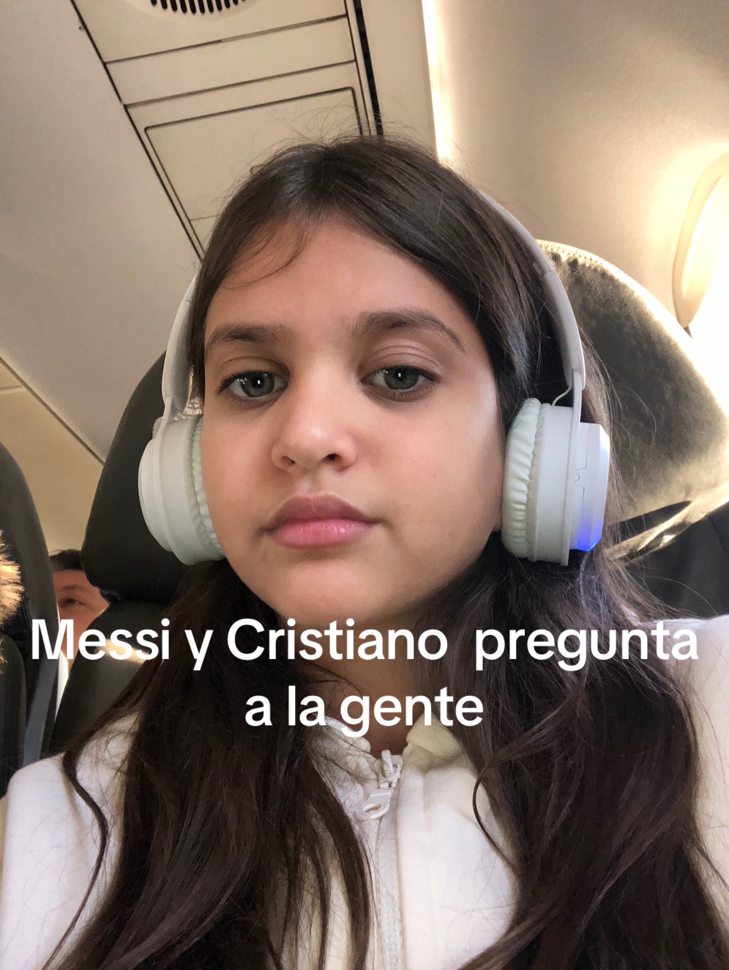 @Marti y delfi