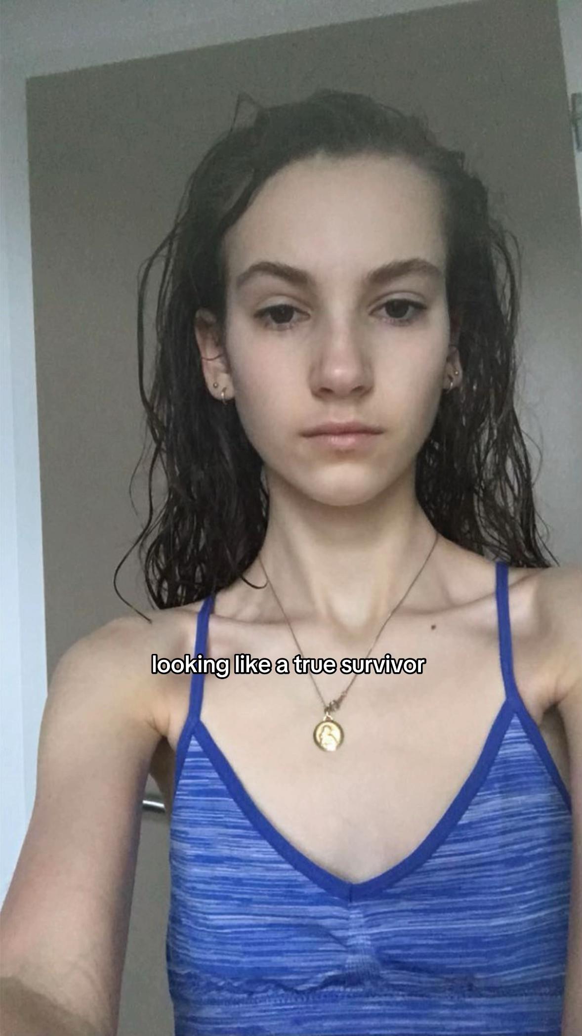 @léa