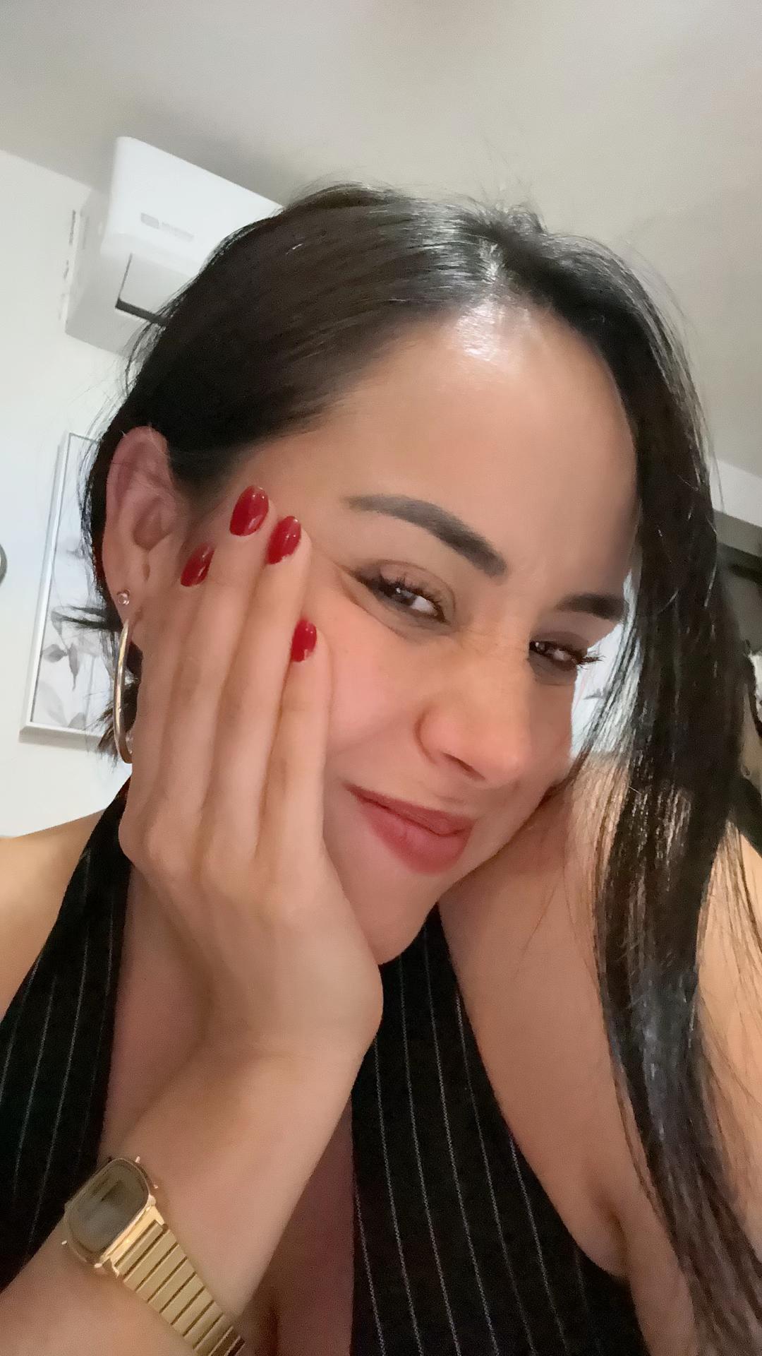 @Jsjfievskhs