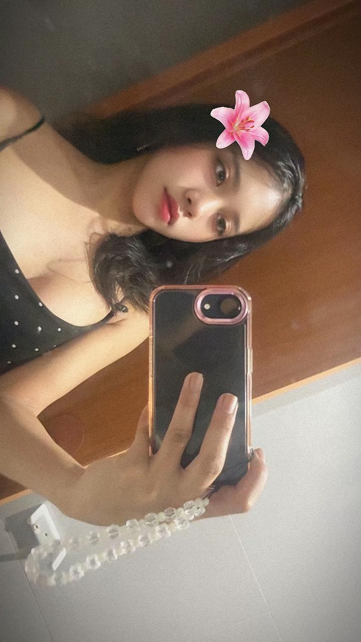 @lialyn