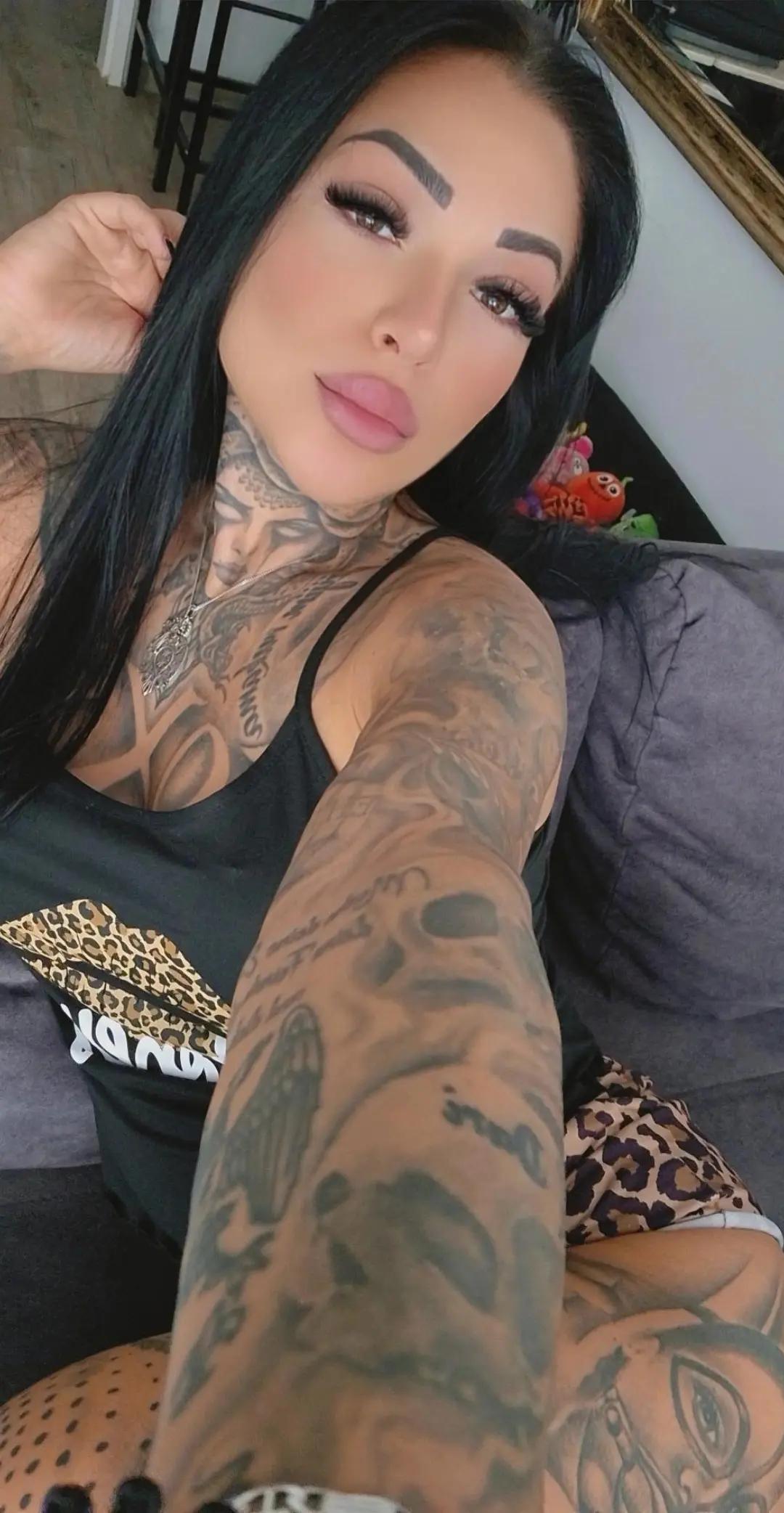 @Beniken93