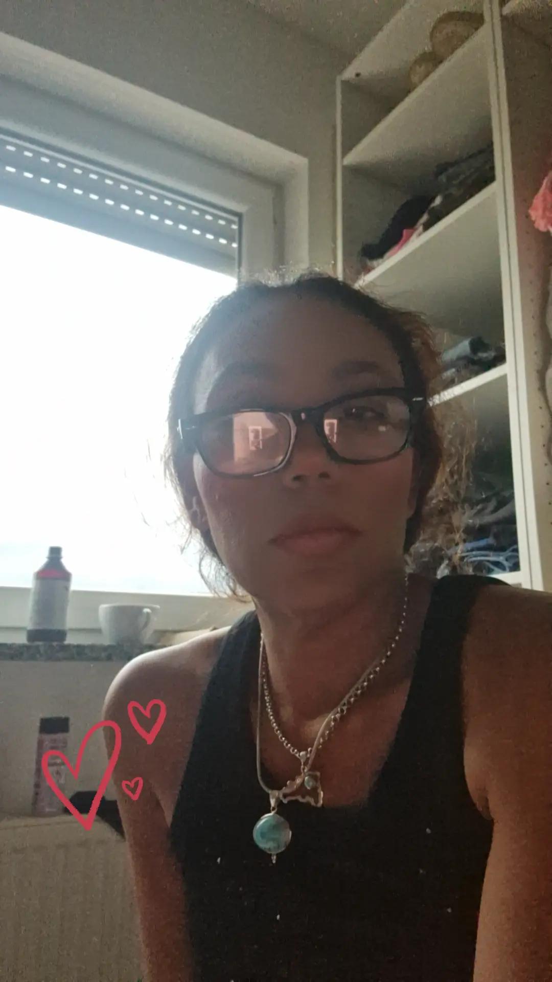 @doloresloli72