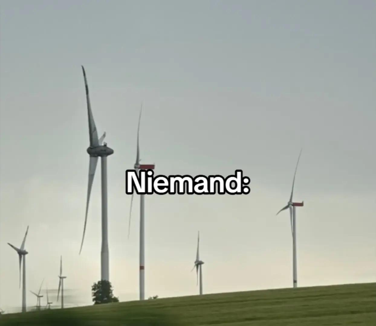 @S<3