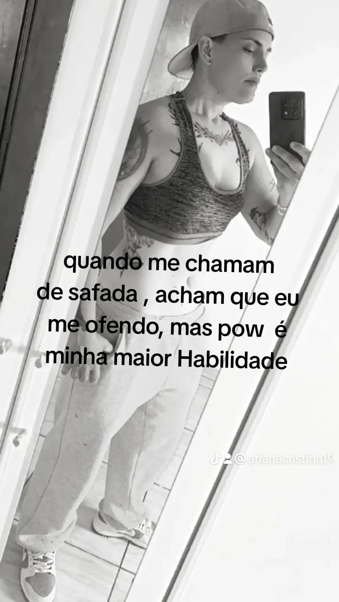@Ariana personal trainer/jump