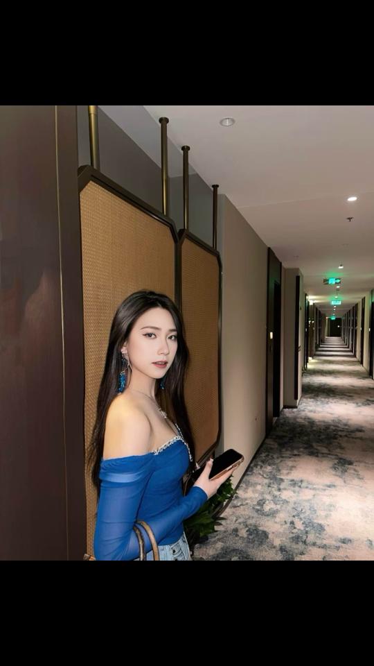 @朵朵女王