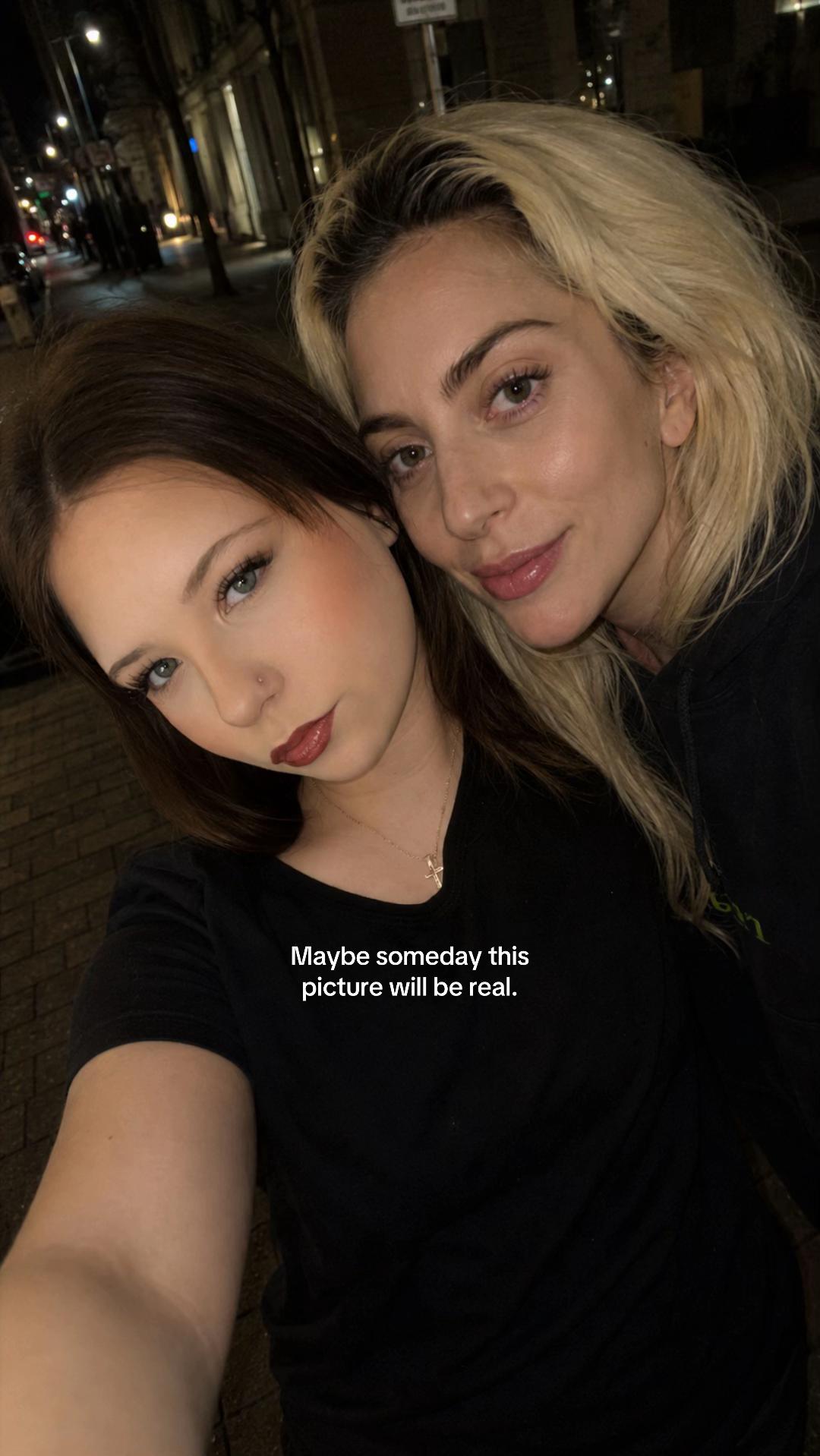 @Little🖤monster
