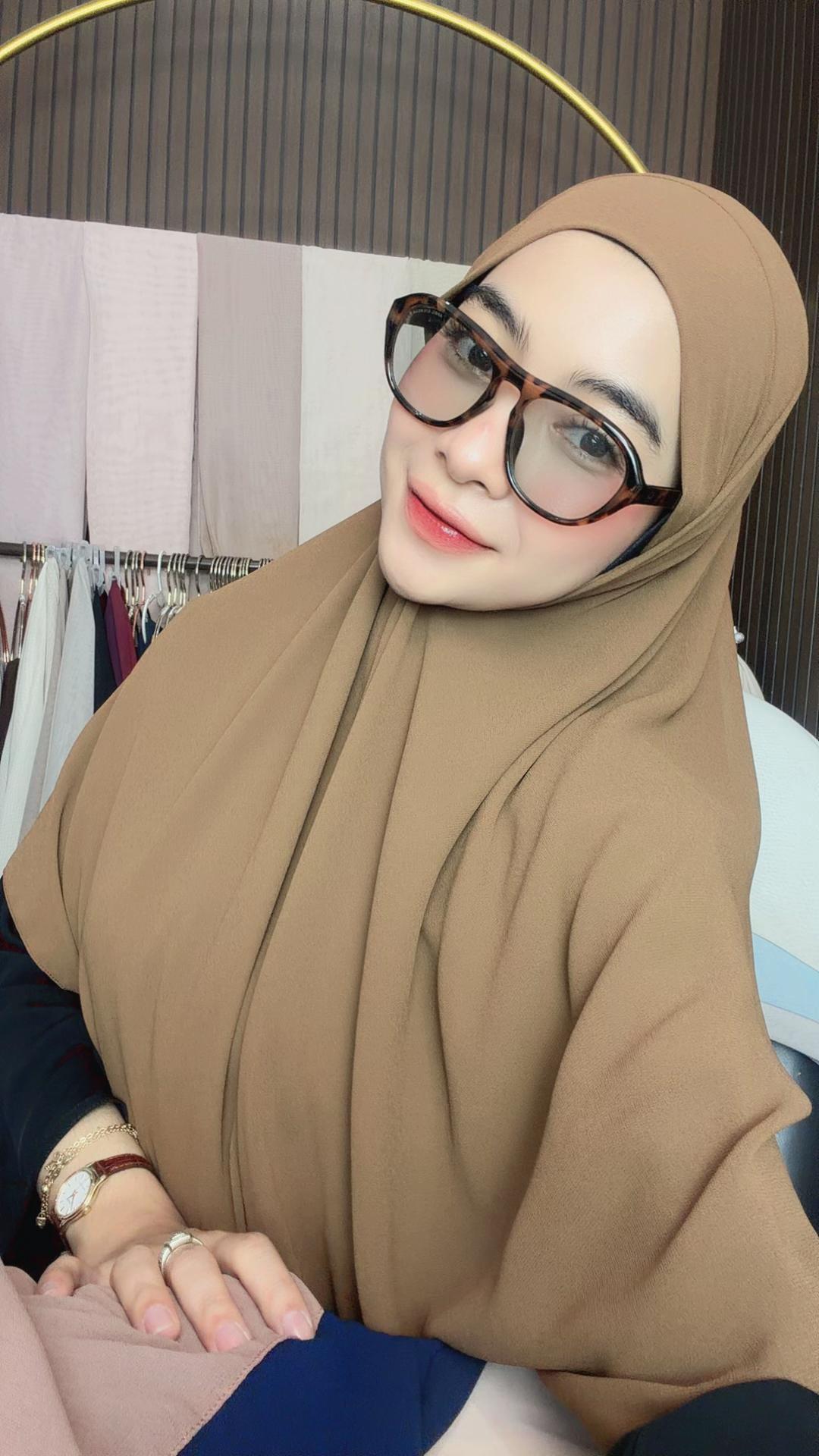 @noviagiana