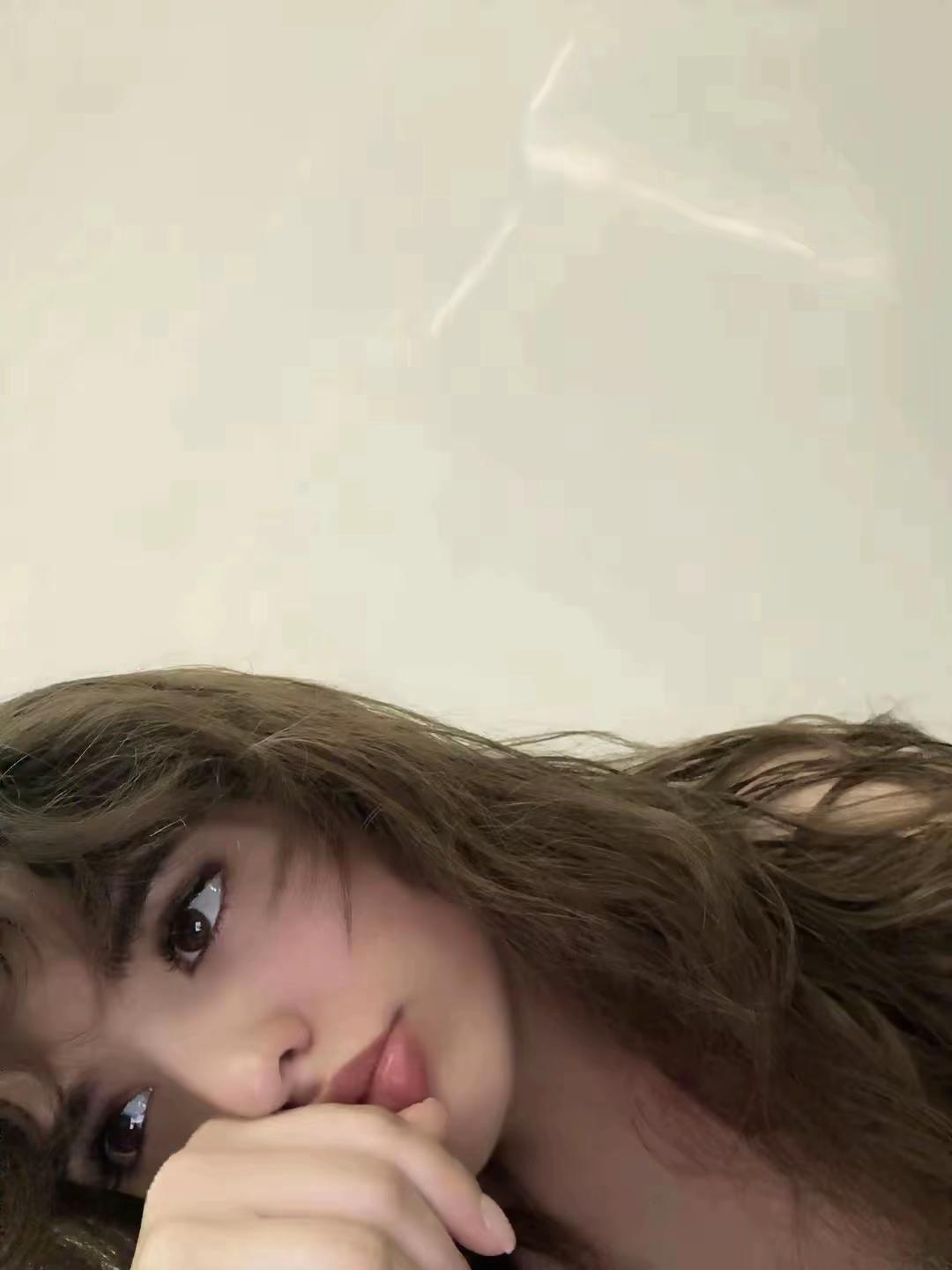 @&Eacute;ly🦂