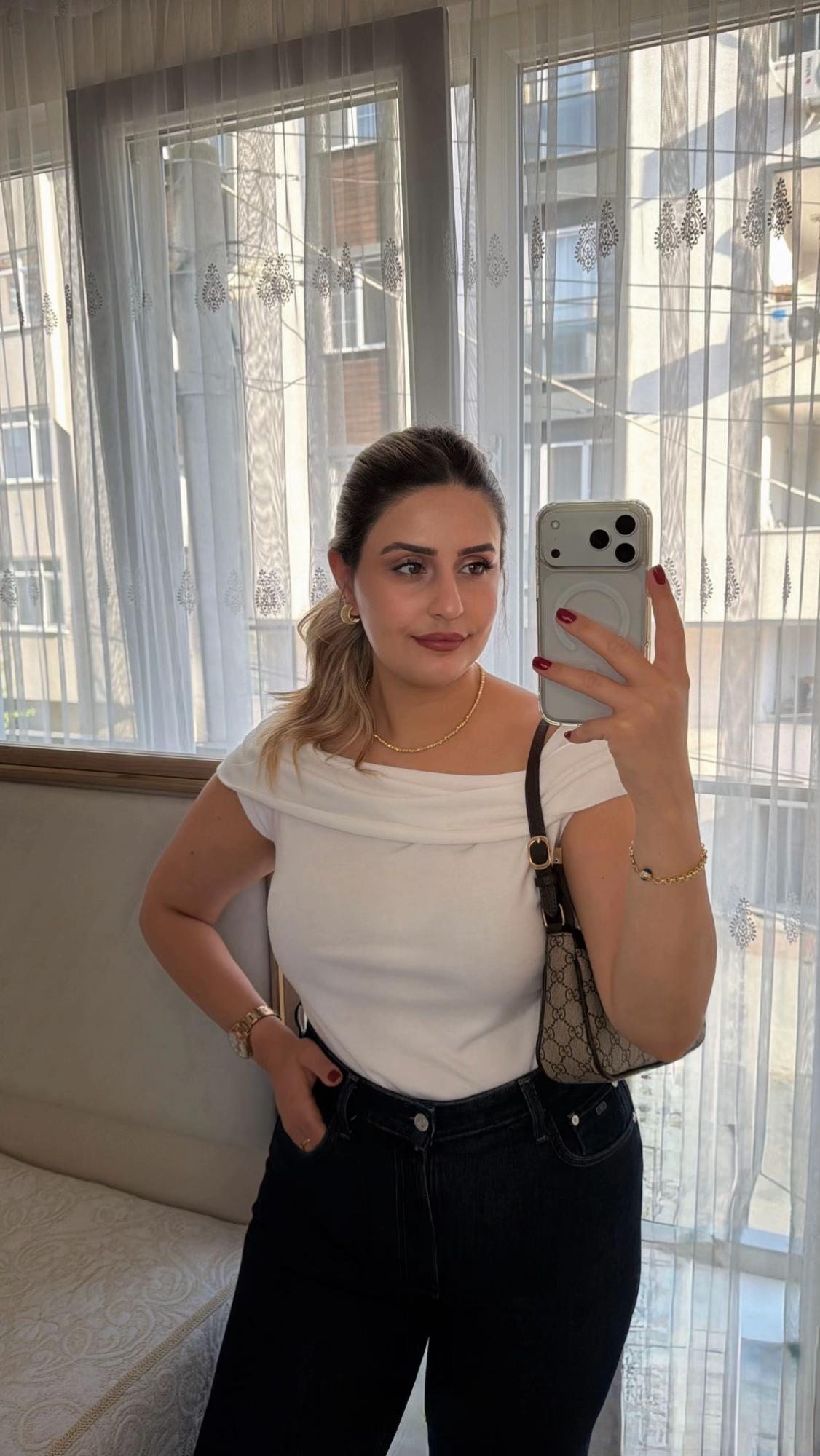 @Özge