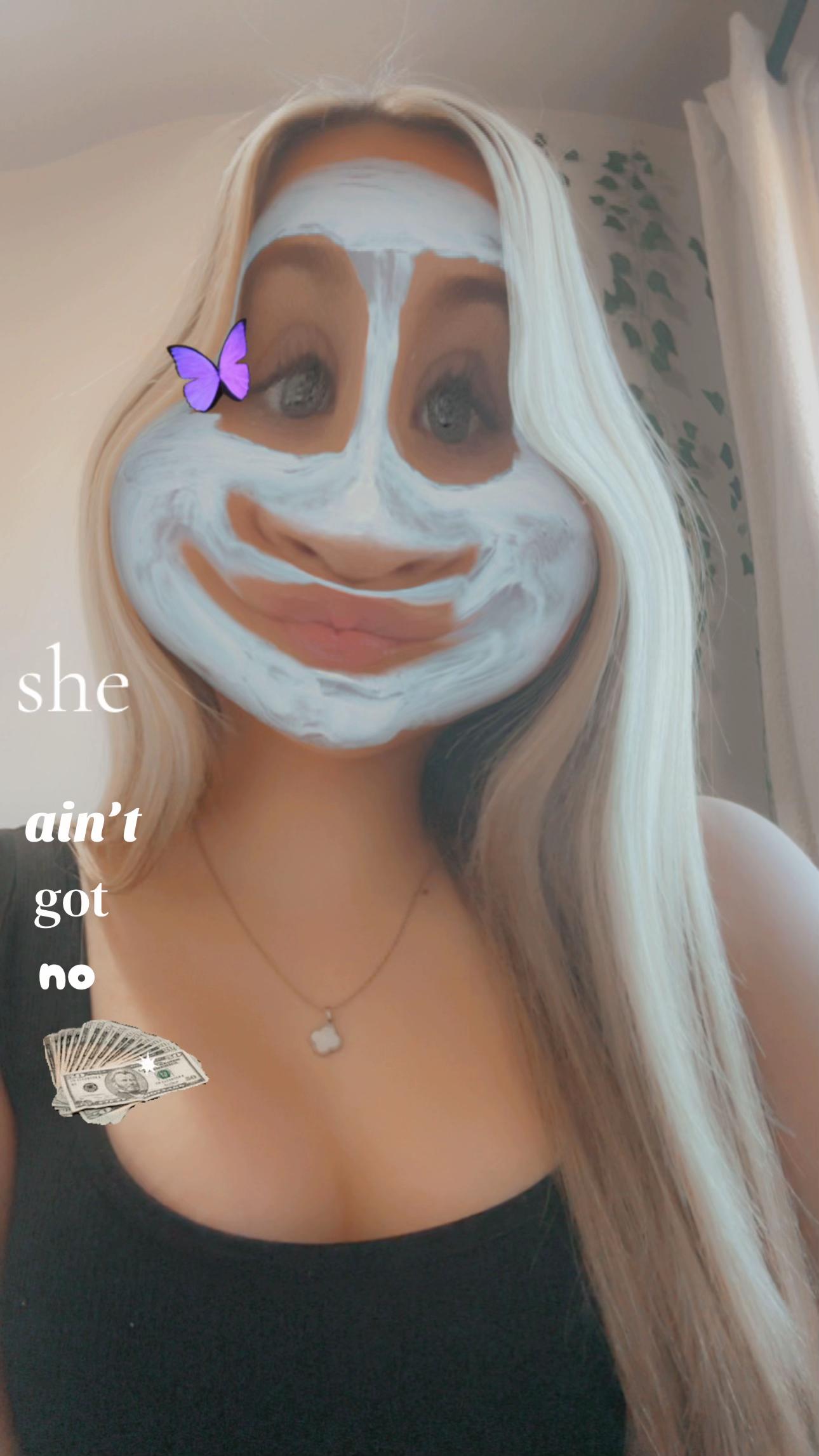 @𝐋𝐀𝐂𝐄𝐘👸🏽🥂🌋