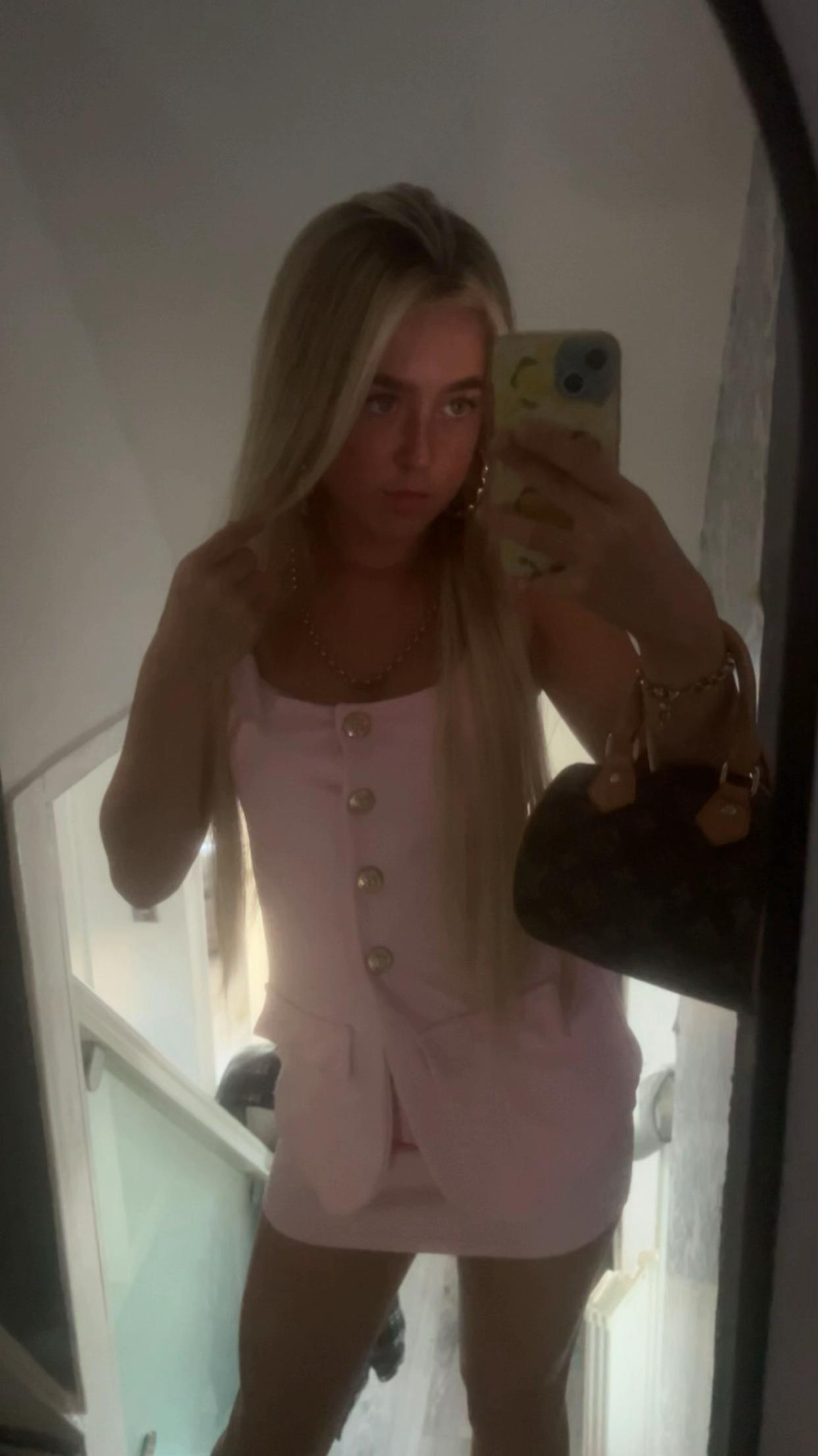 @𝐌𝐀𝐃𝐃𝐈𝐄𝐌𝐀𝐄👸🏼👸🏼