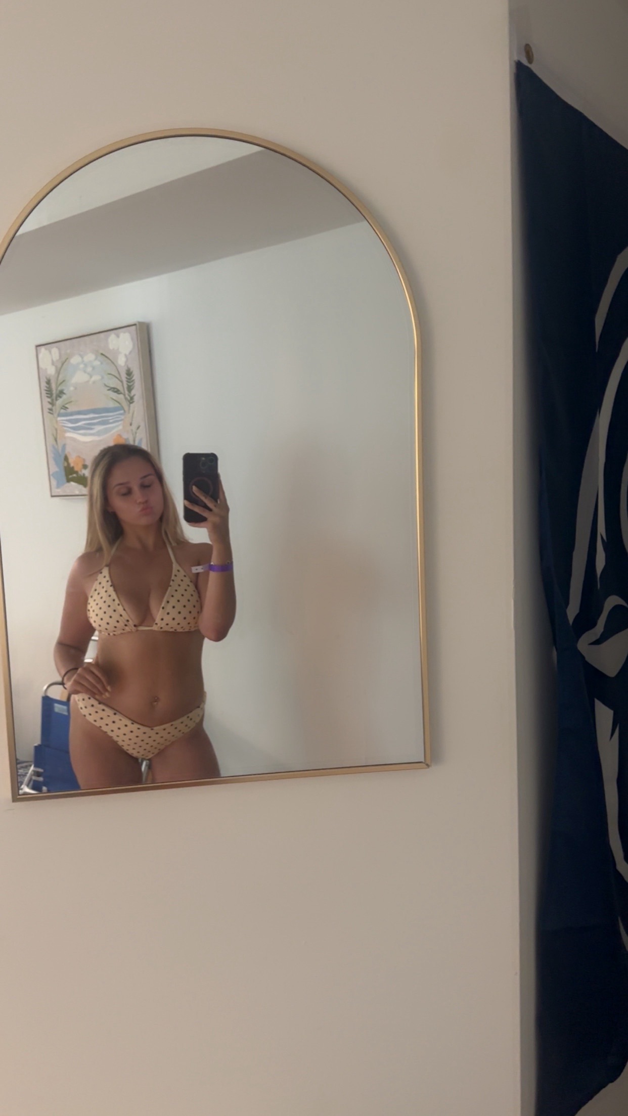 @Hannahnewberry