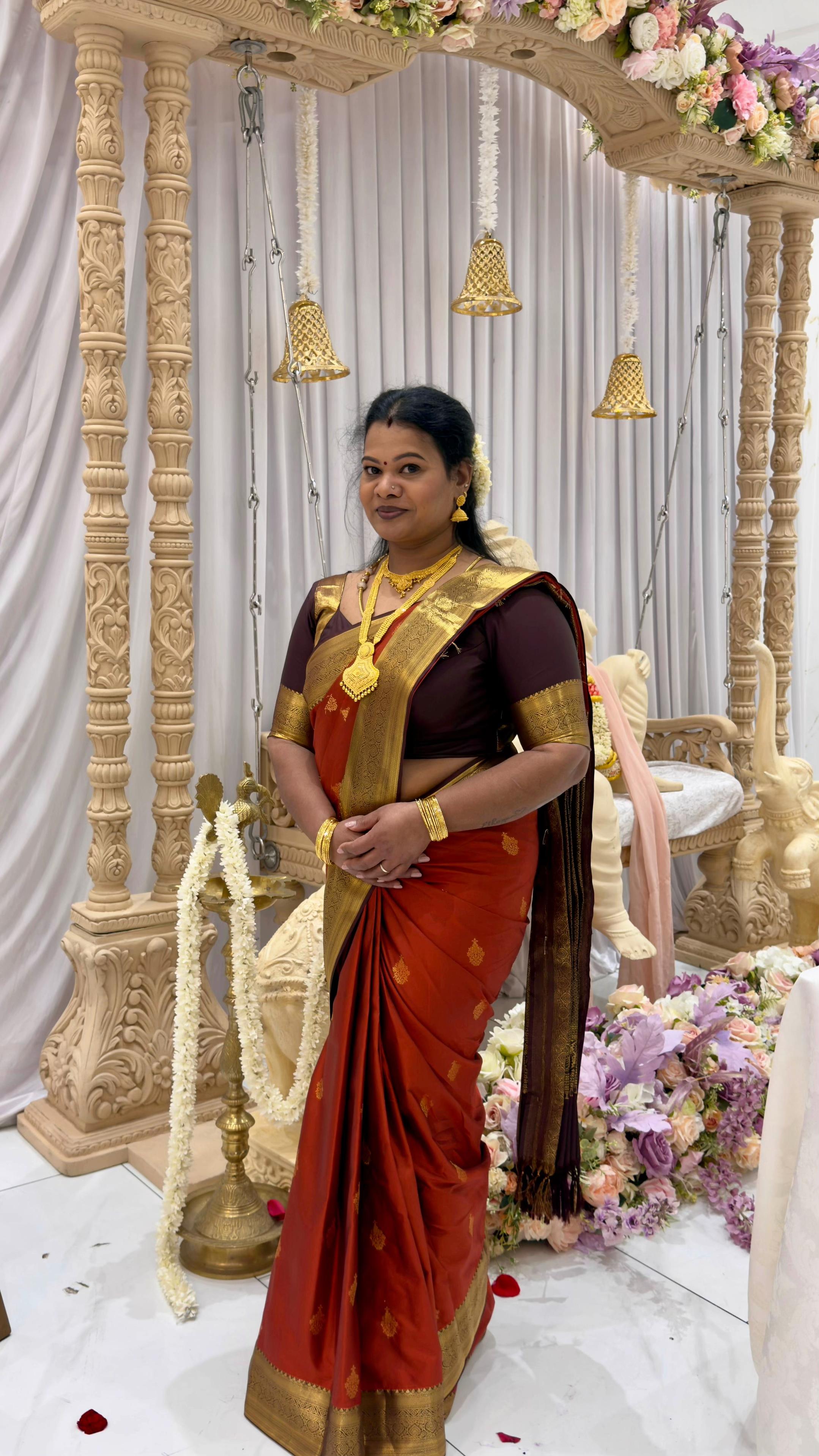 @ekshaantiquecollections
