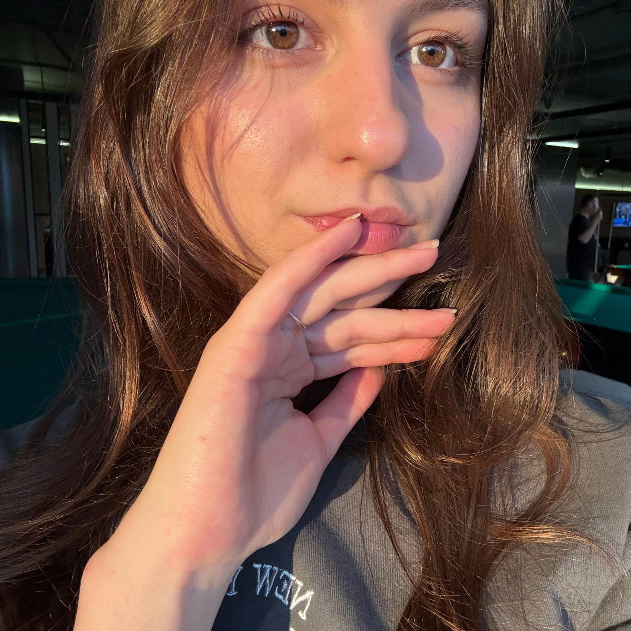 @настя