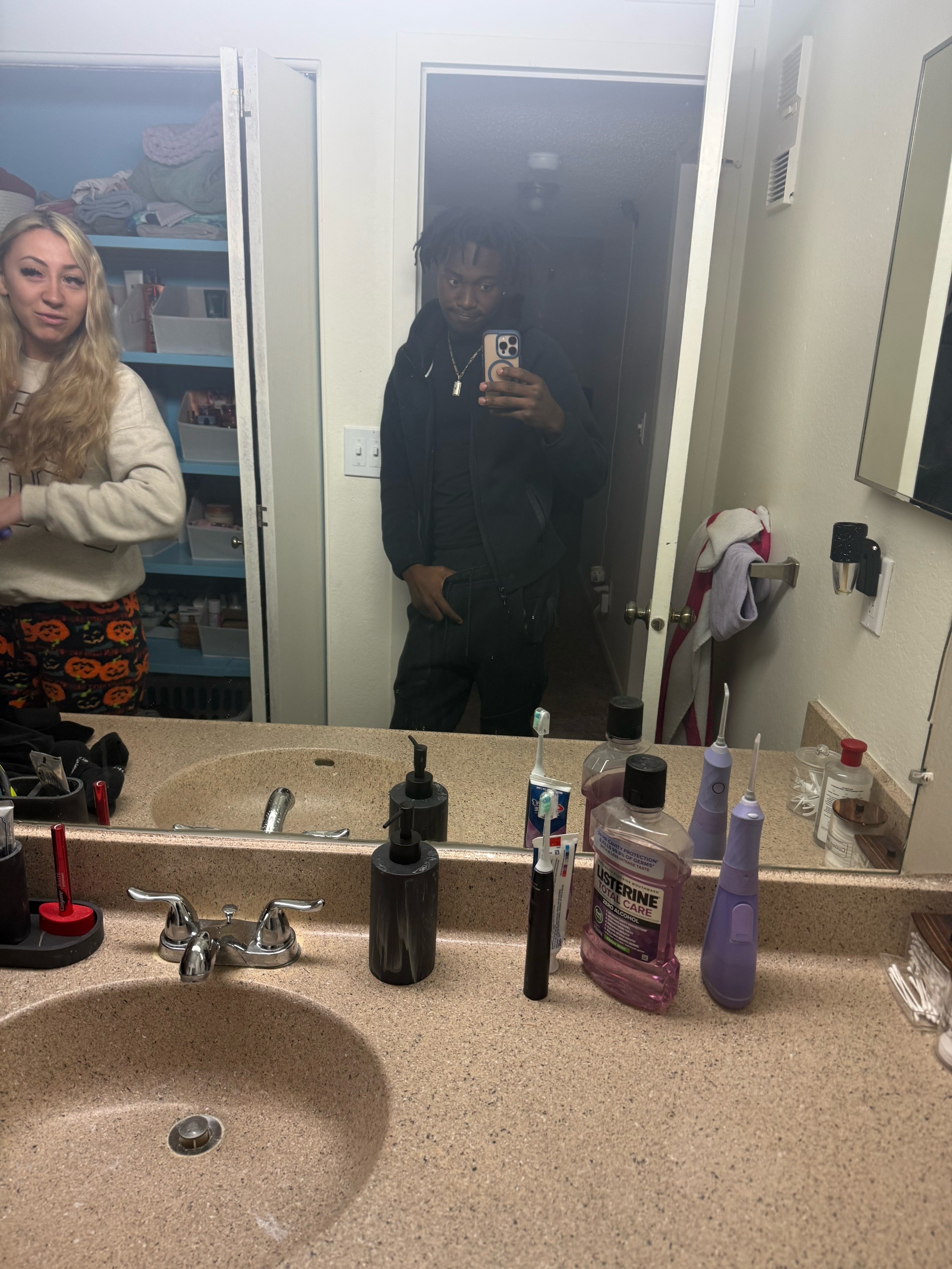 @yuhserski