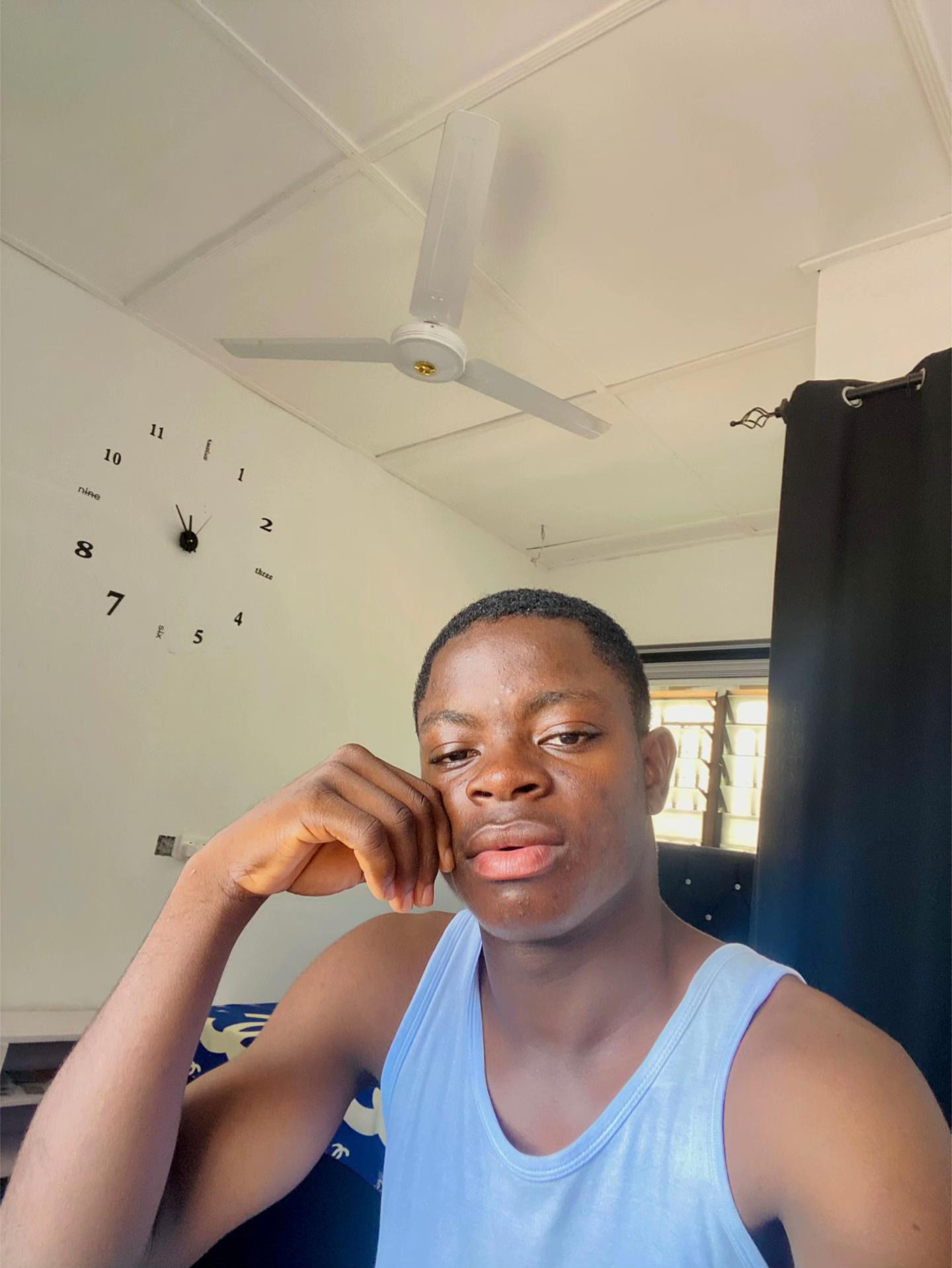 @CEO OF DREAMS..🙏💪