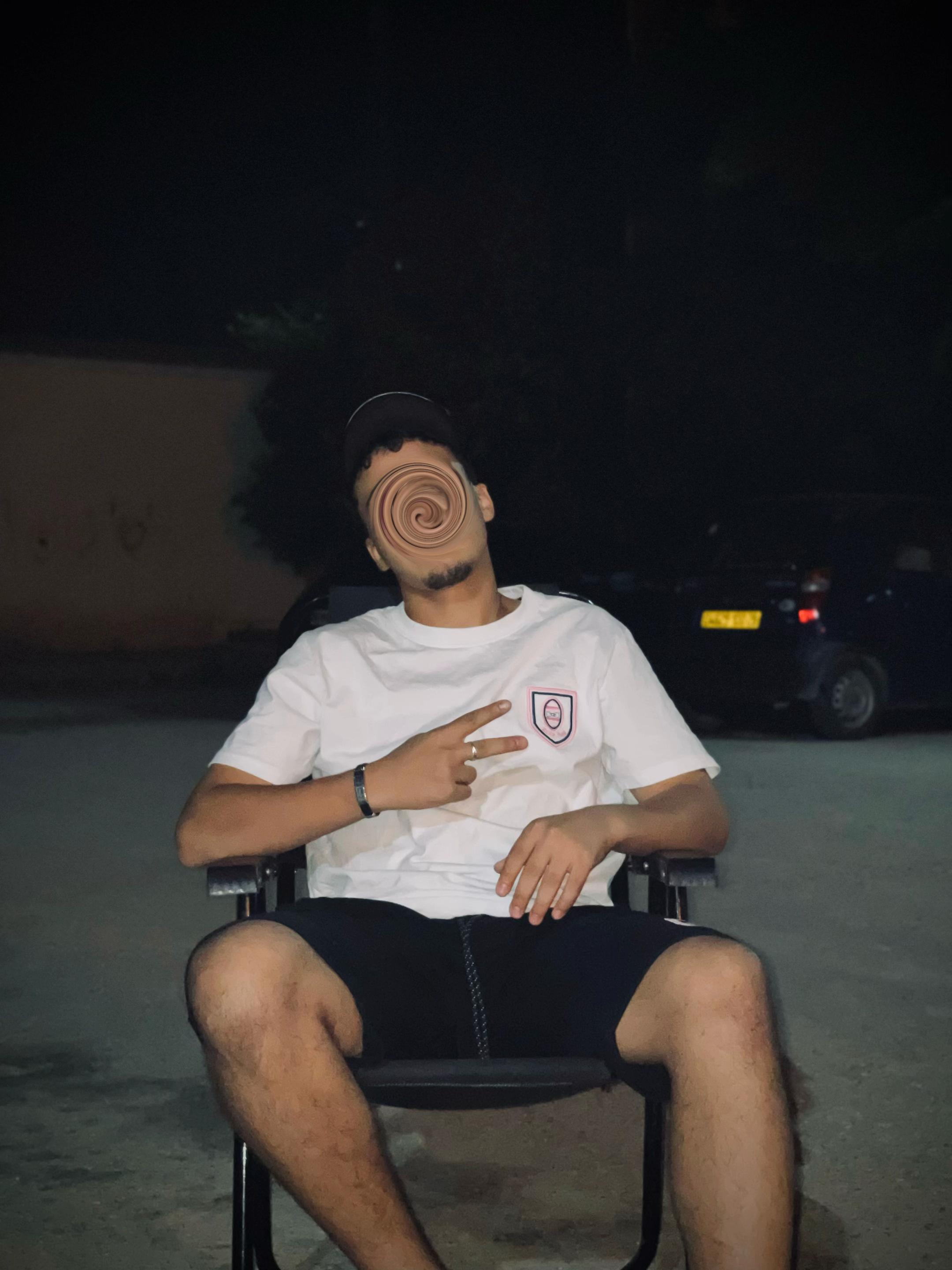 @𝑴...🪽