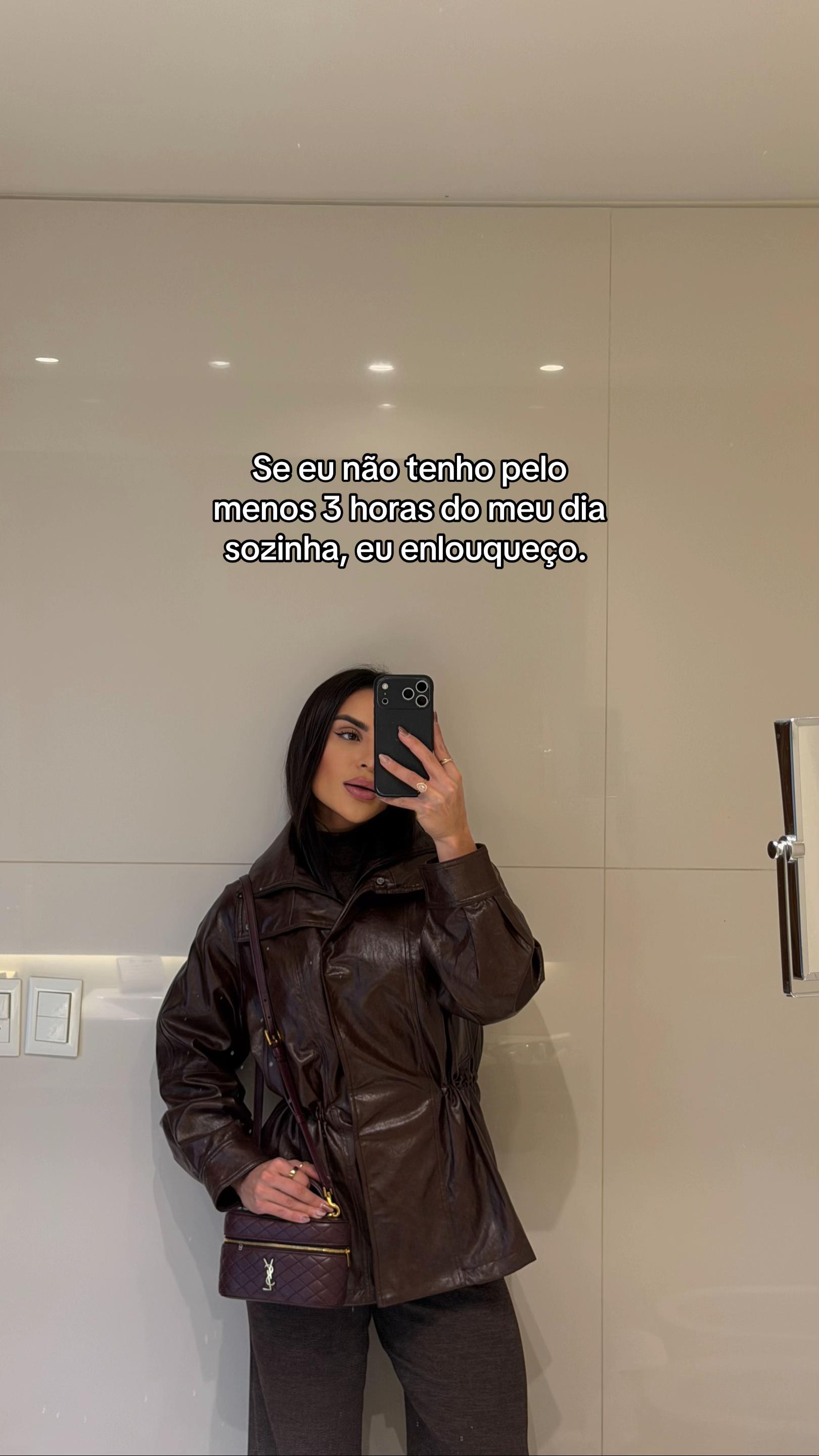@Ládia Lopes