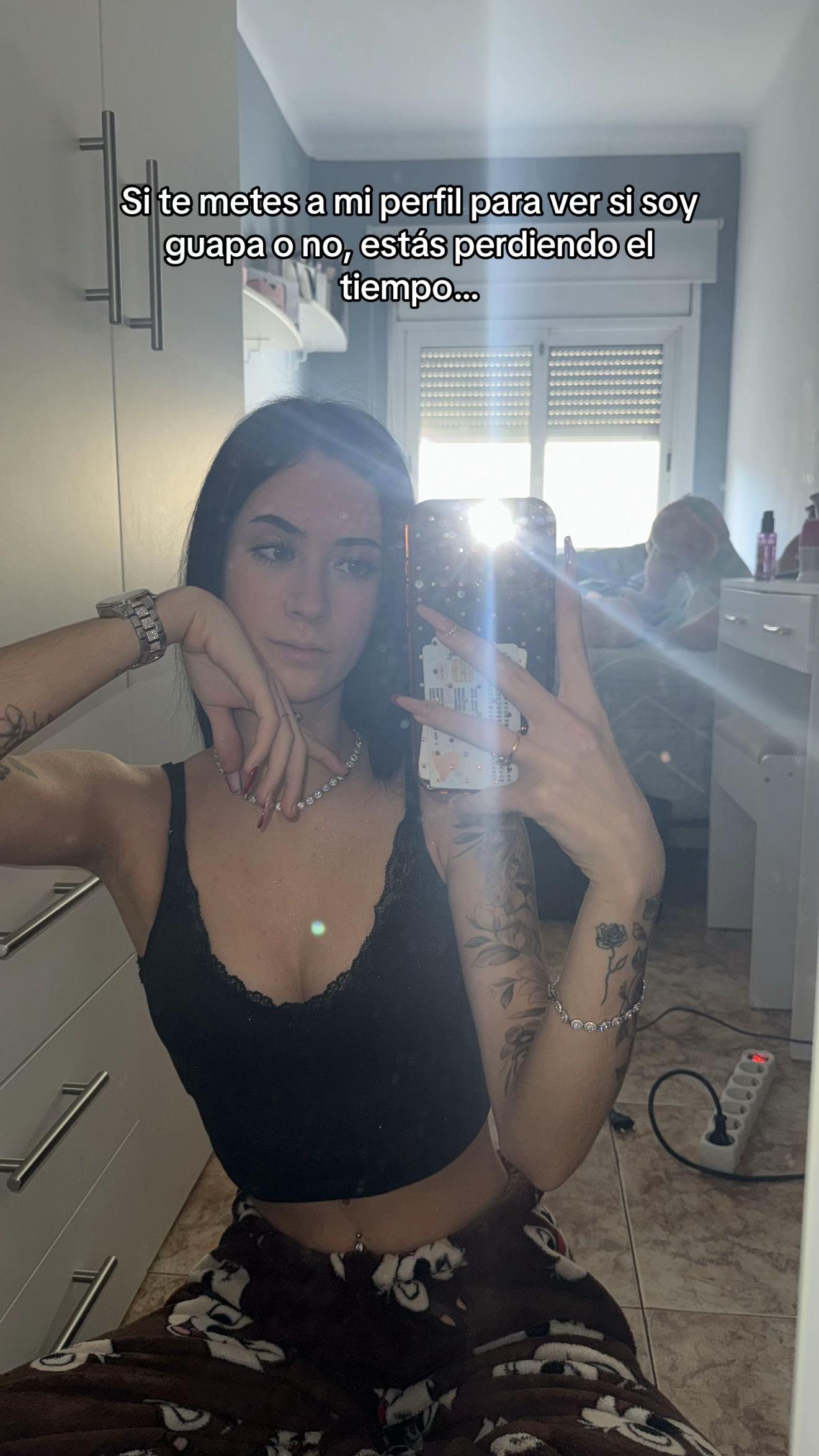 @Saamyylosoo