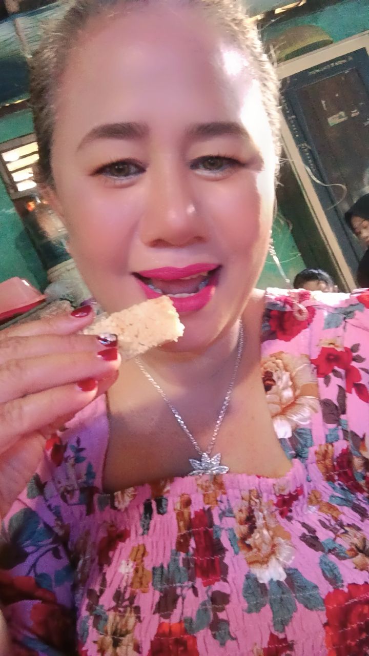@Esna janda cantik  ✨🥰