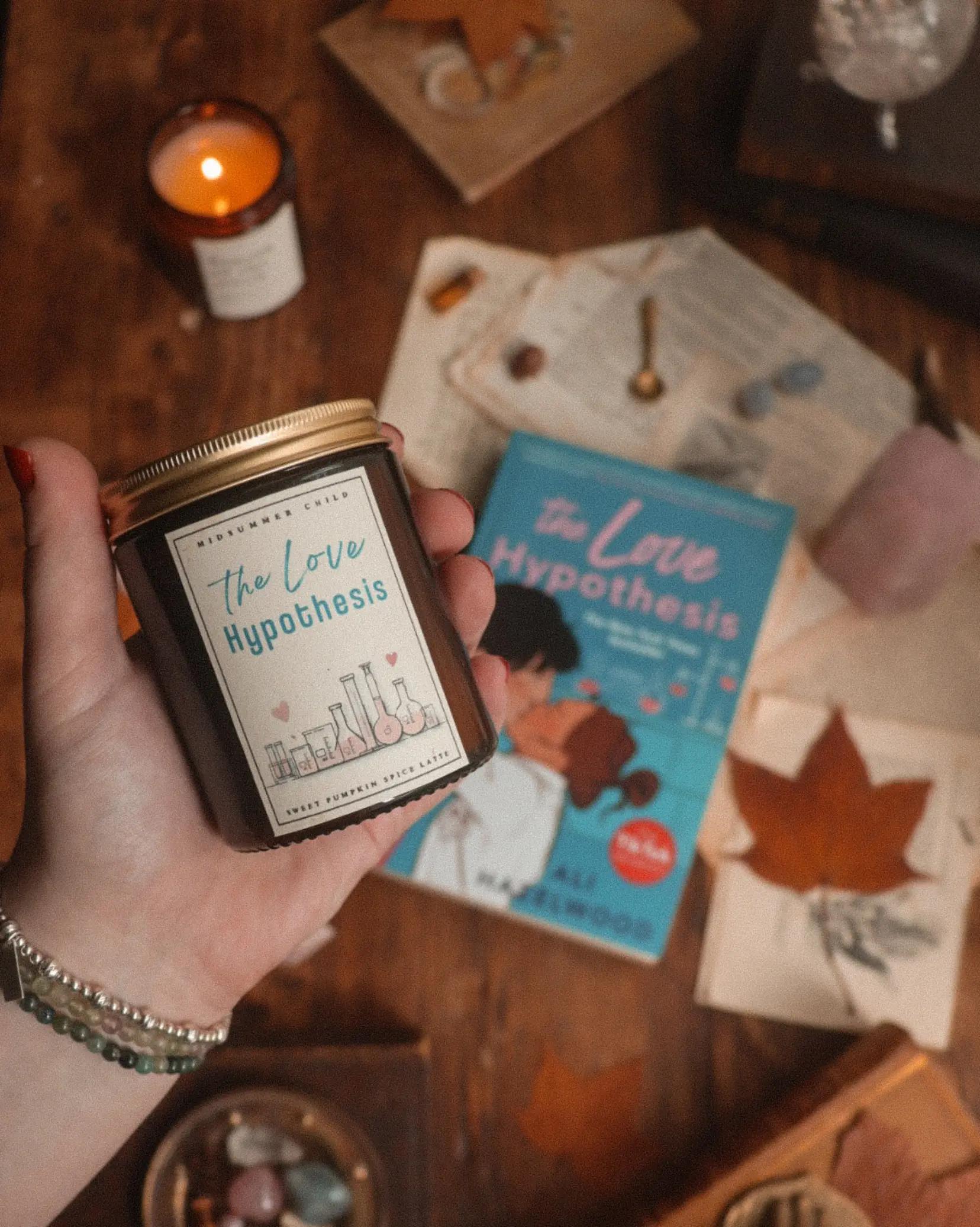 @Midsummer Child | Candles🕯📚