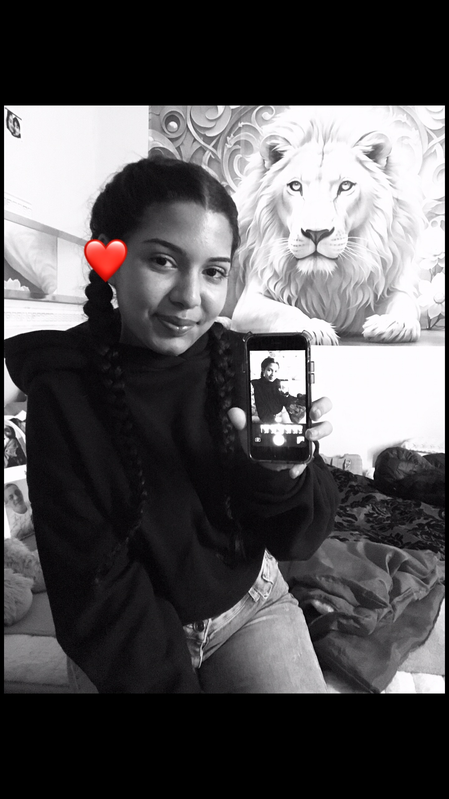 @Simmy🤍