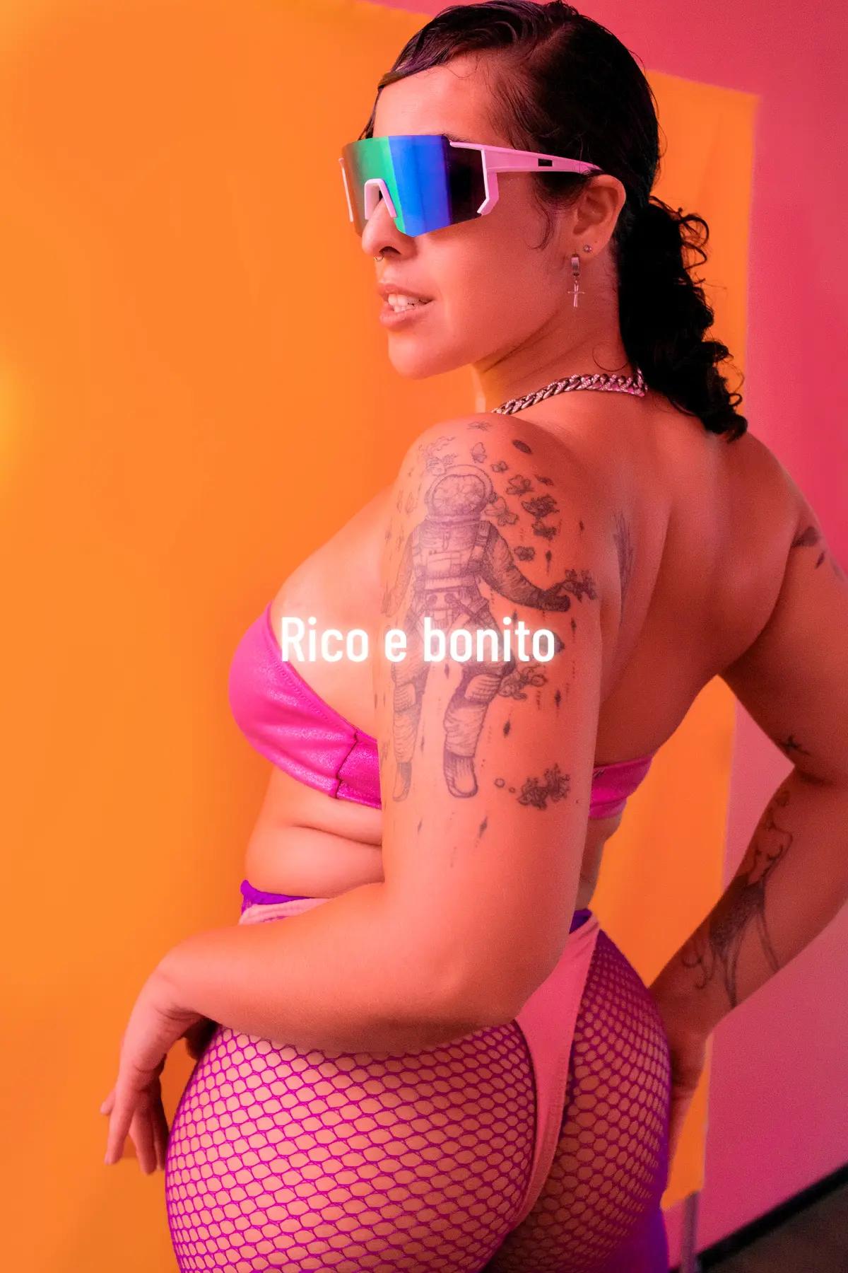 @Mirela Perez