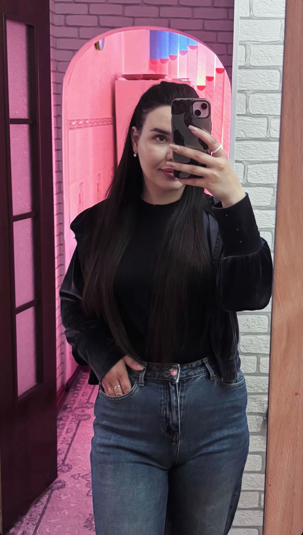 @Zara Nik