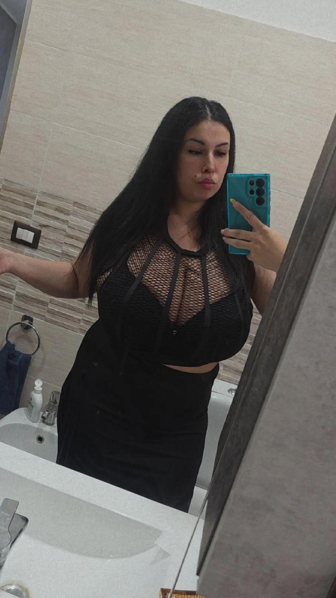 @👽