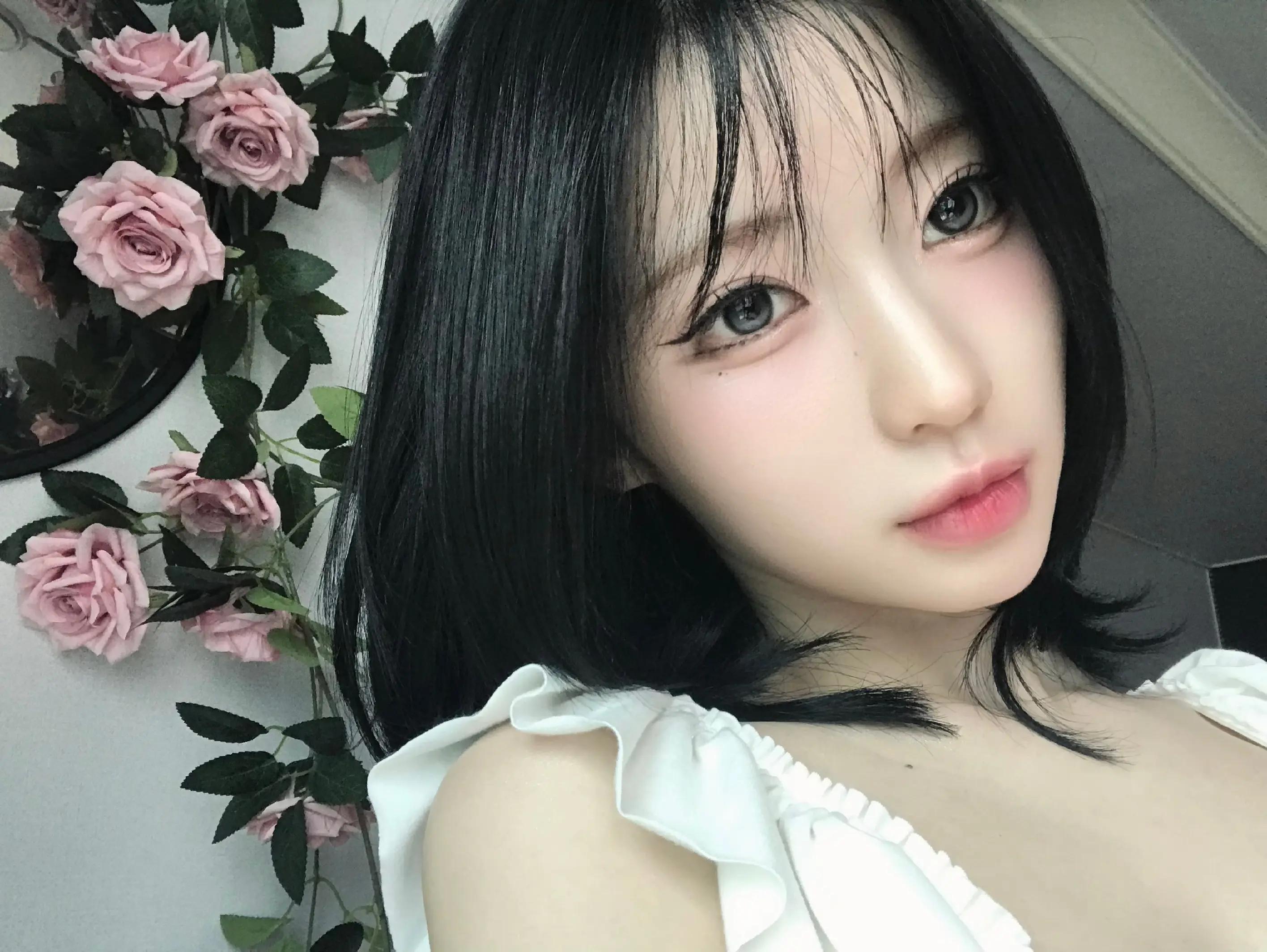 @Aiza 𐦍