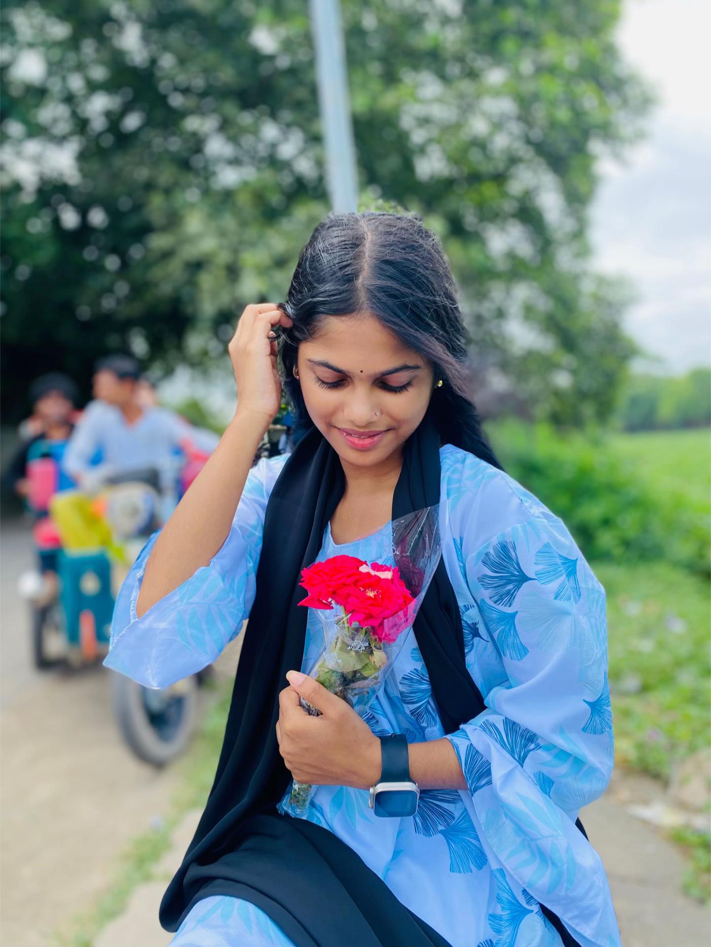 @😘Ardita Biswas🦋