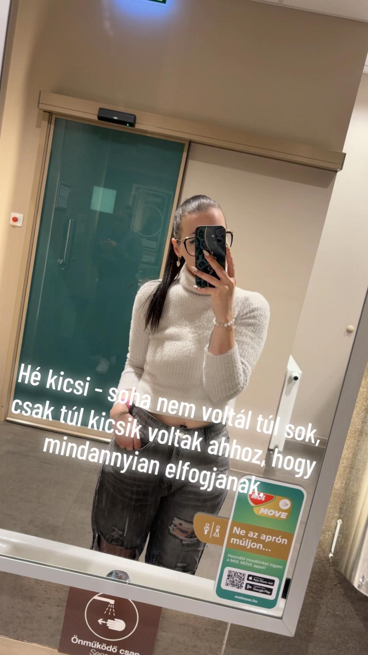 @Nikszi 💋