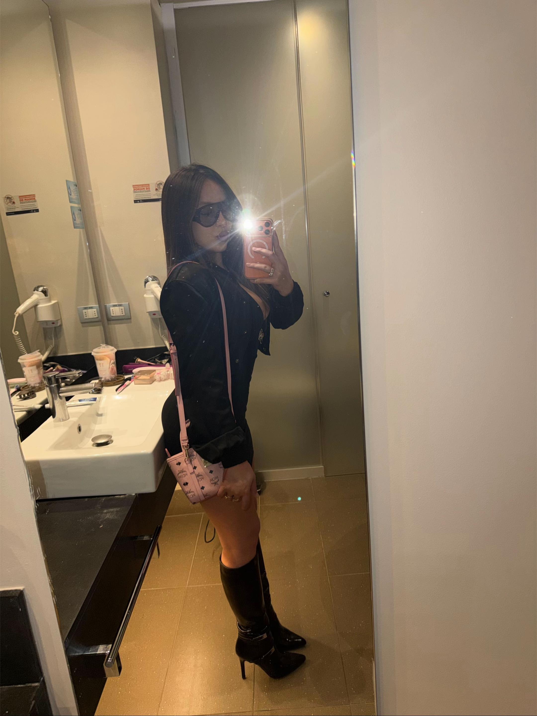 @Pia