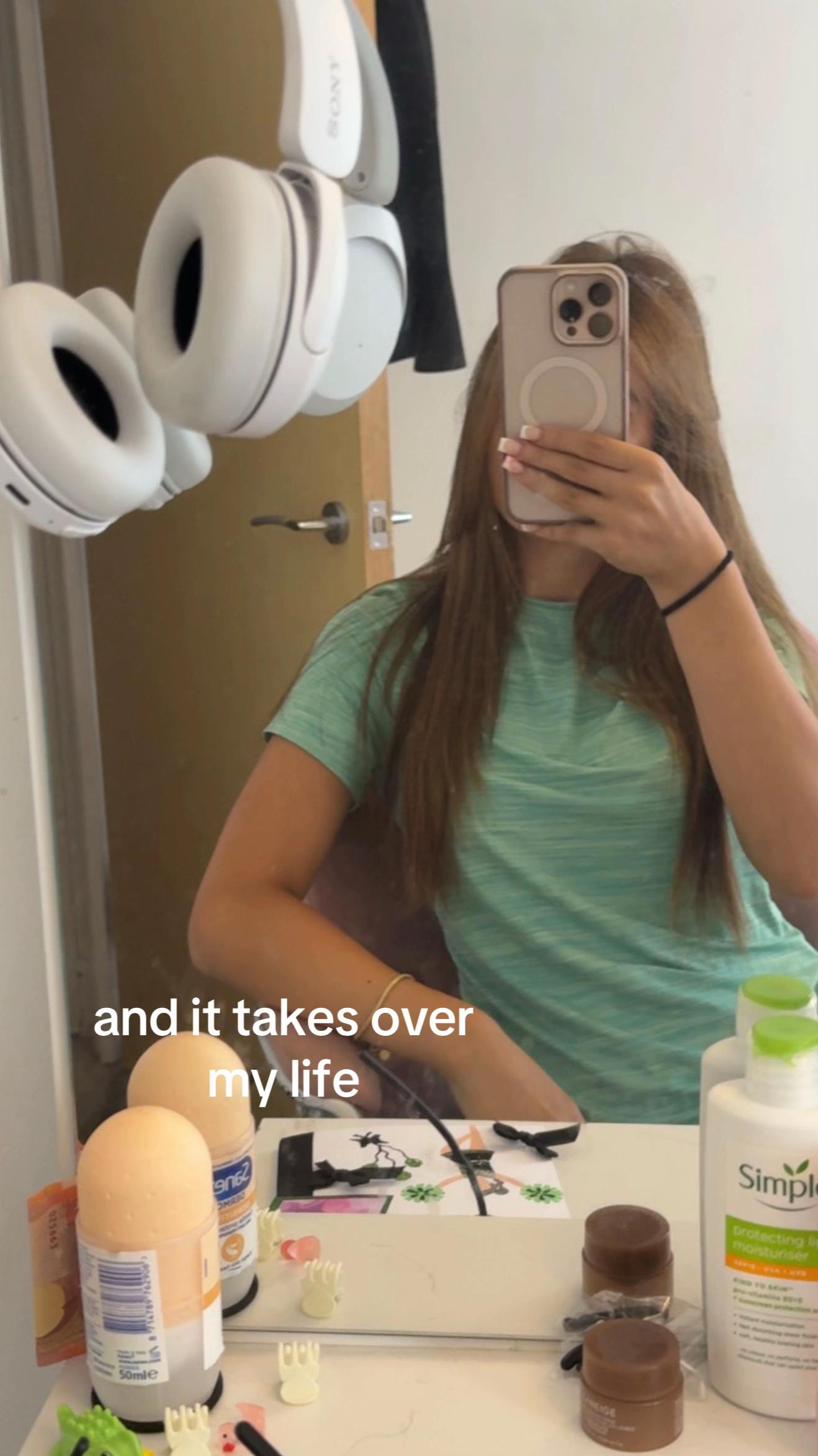 @ℒ𝒾𝓏𝓏𝓎