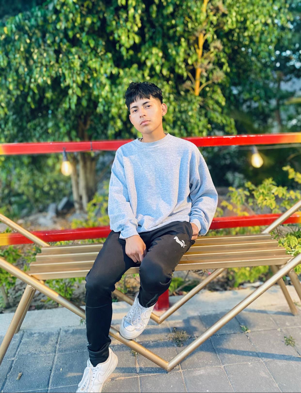 @Tomy. Mendez