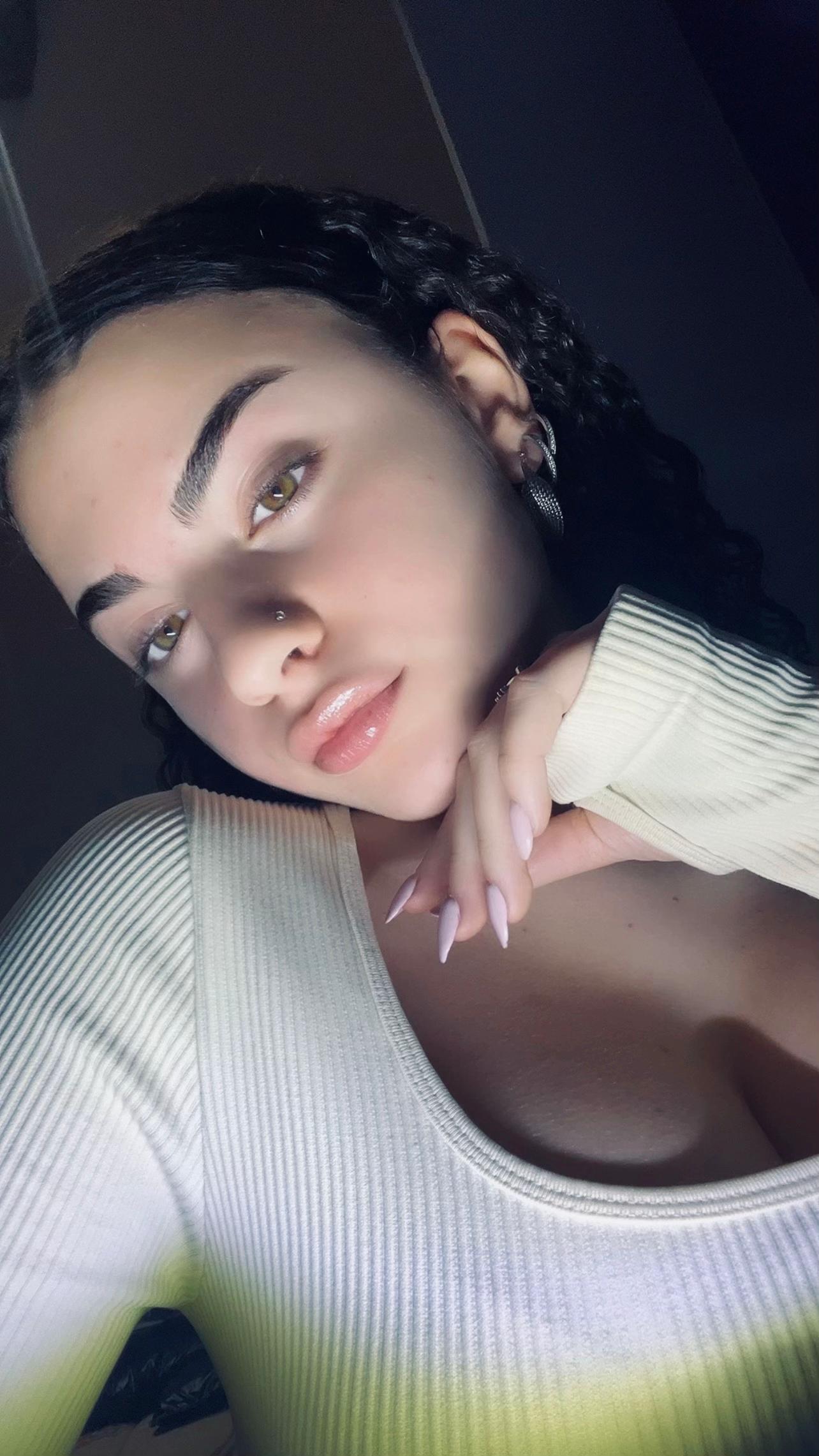@𝑔𝒾𝑜