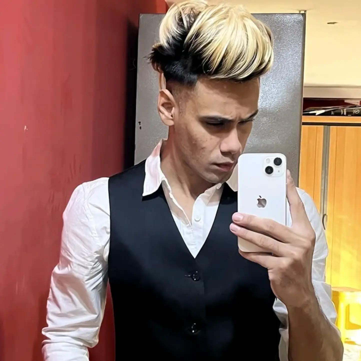 @Aryan Zehen Fan