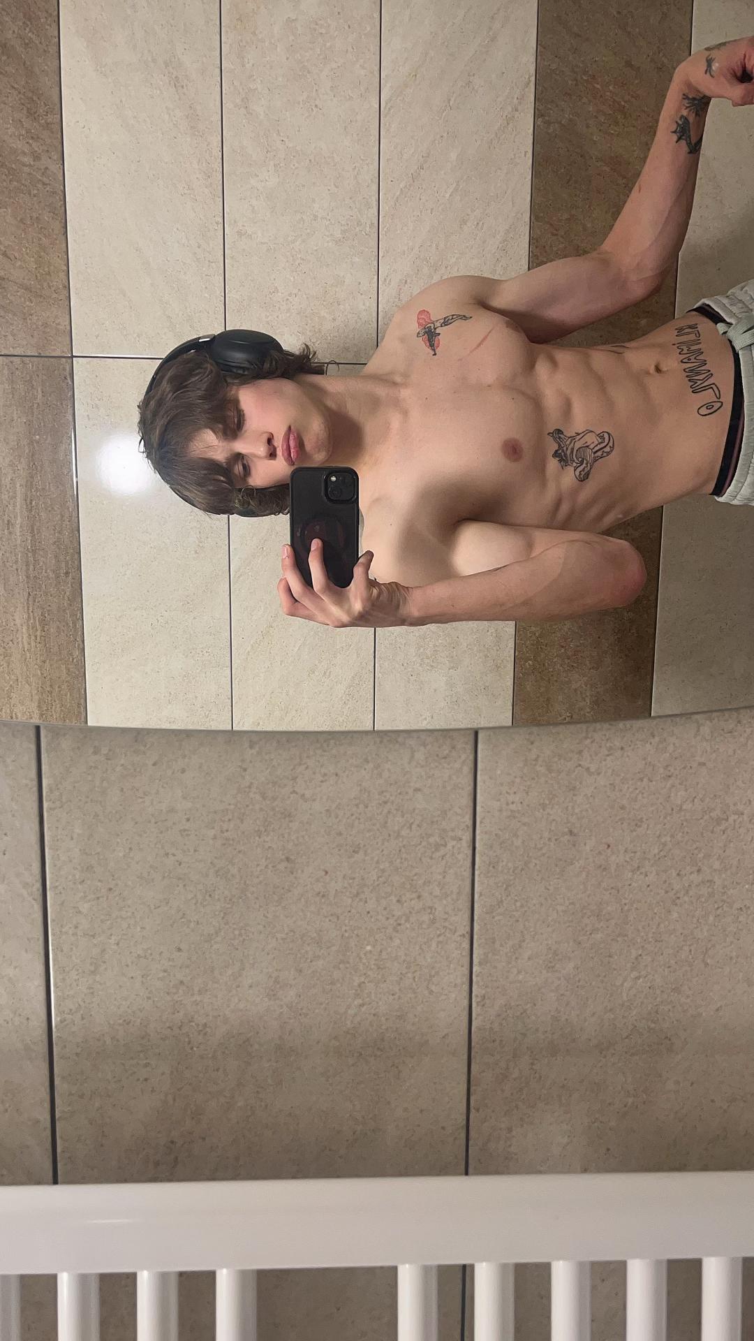 @zxckinder