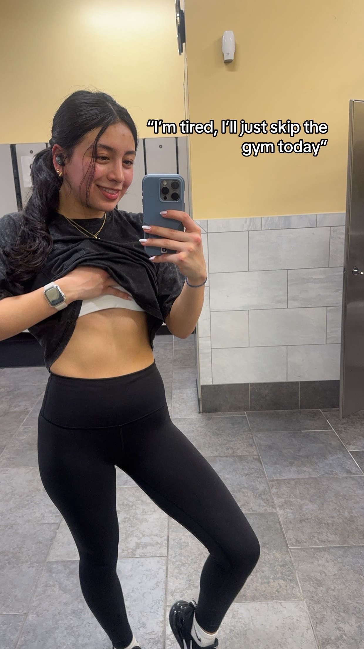 @Isabella