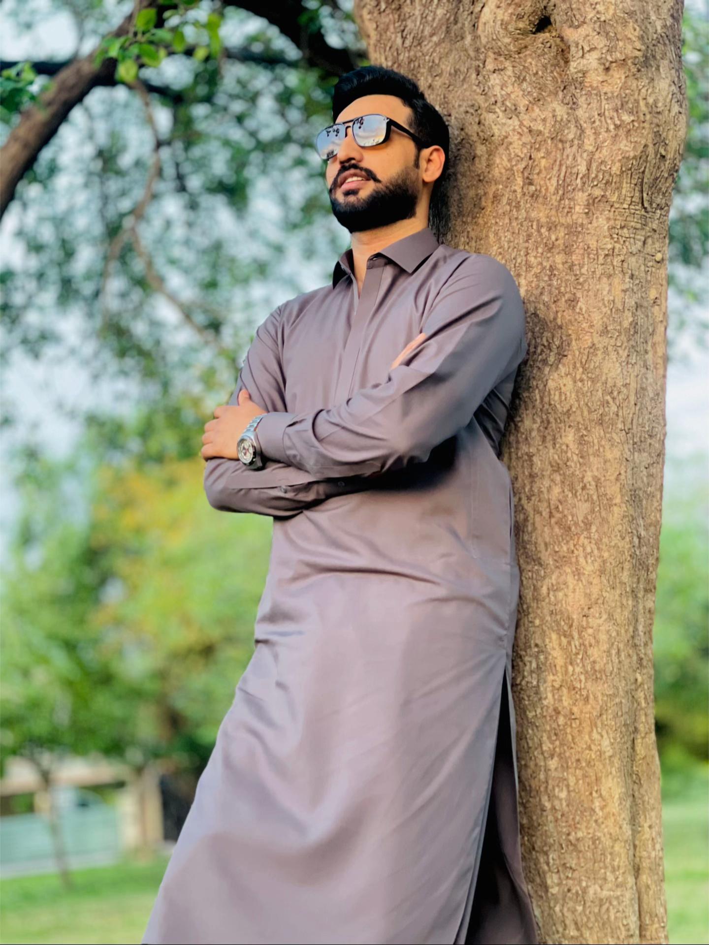 @Taimur